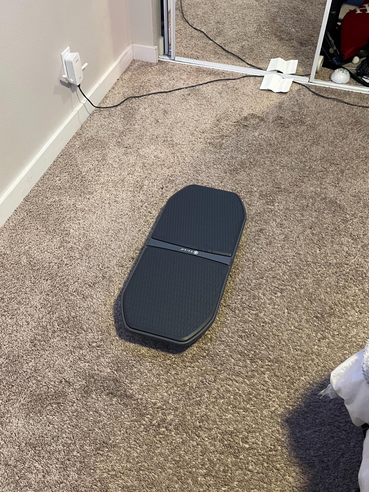 Gaiam Evolve Balance Board Standing Desk, Anti Fatigue Wobble Board for Home Office, Physical Therapy, Exercise Equipment, Stability Rocker for Constant Movement customer photo 2