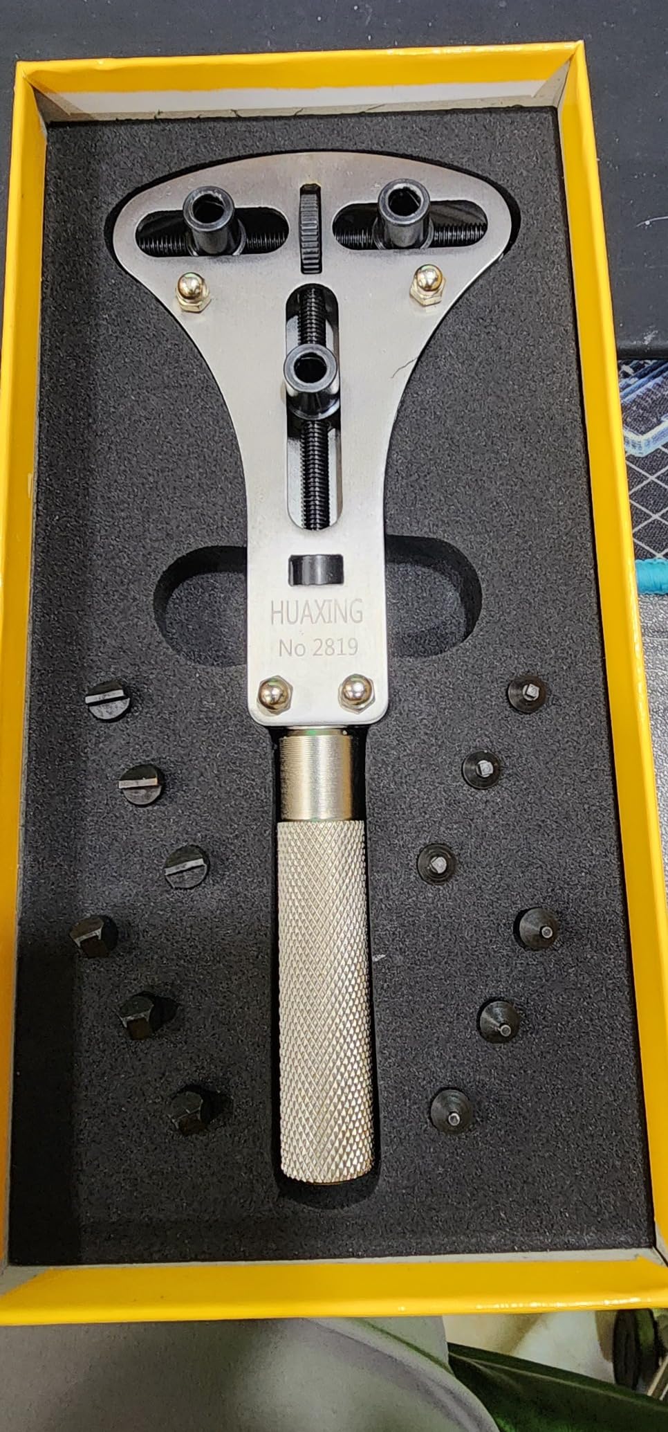 OTOOLWORLD Watch Screw Case Back Opener Remover Repair Tool Large Wrench & 12 Bits (55mm watch back case) customer photo 2