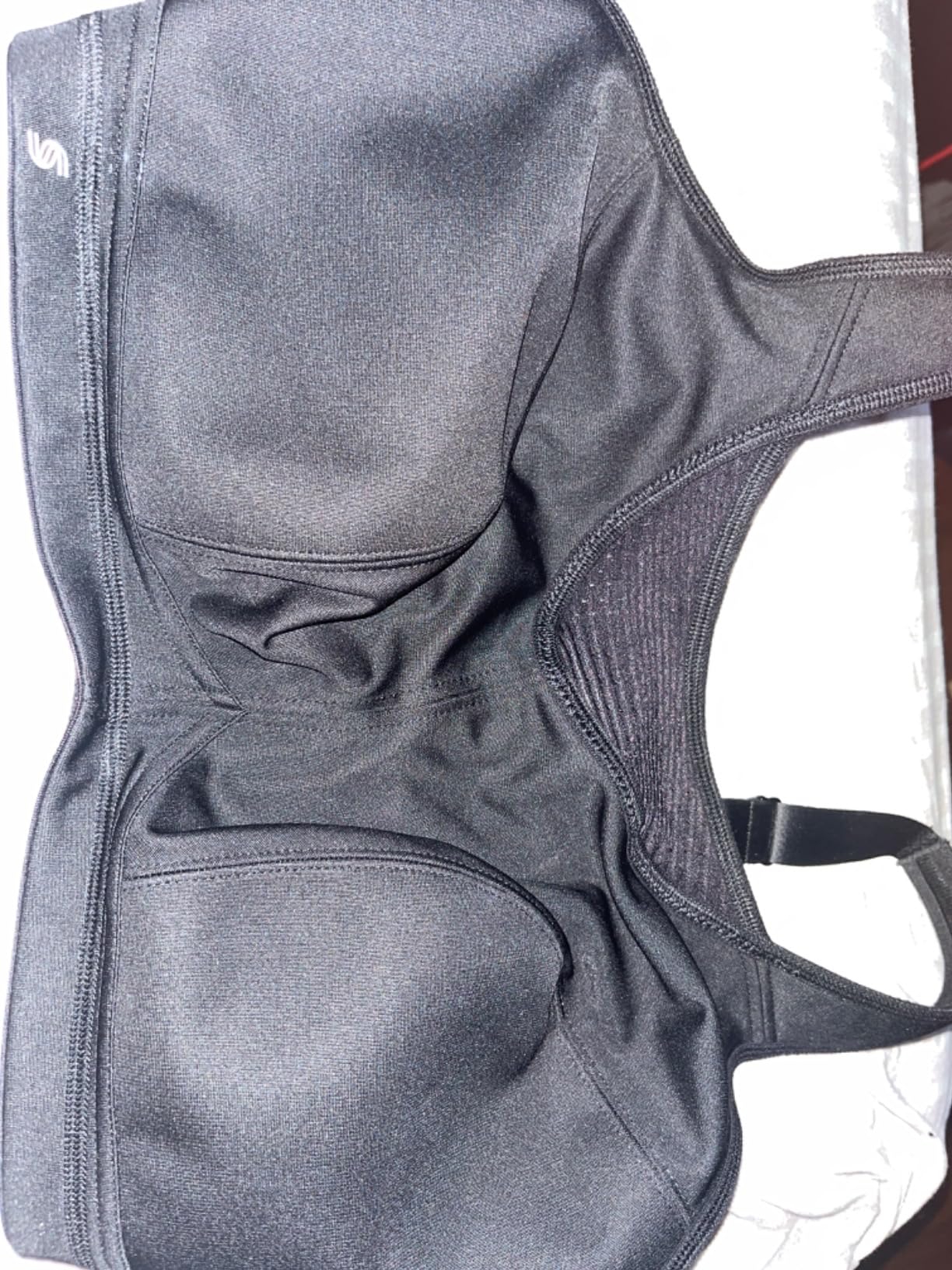 Glamorise Women's No-Bounce Camisole Sports Bra Wirefree 1067 customer photo 2