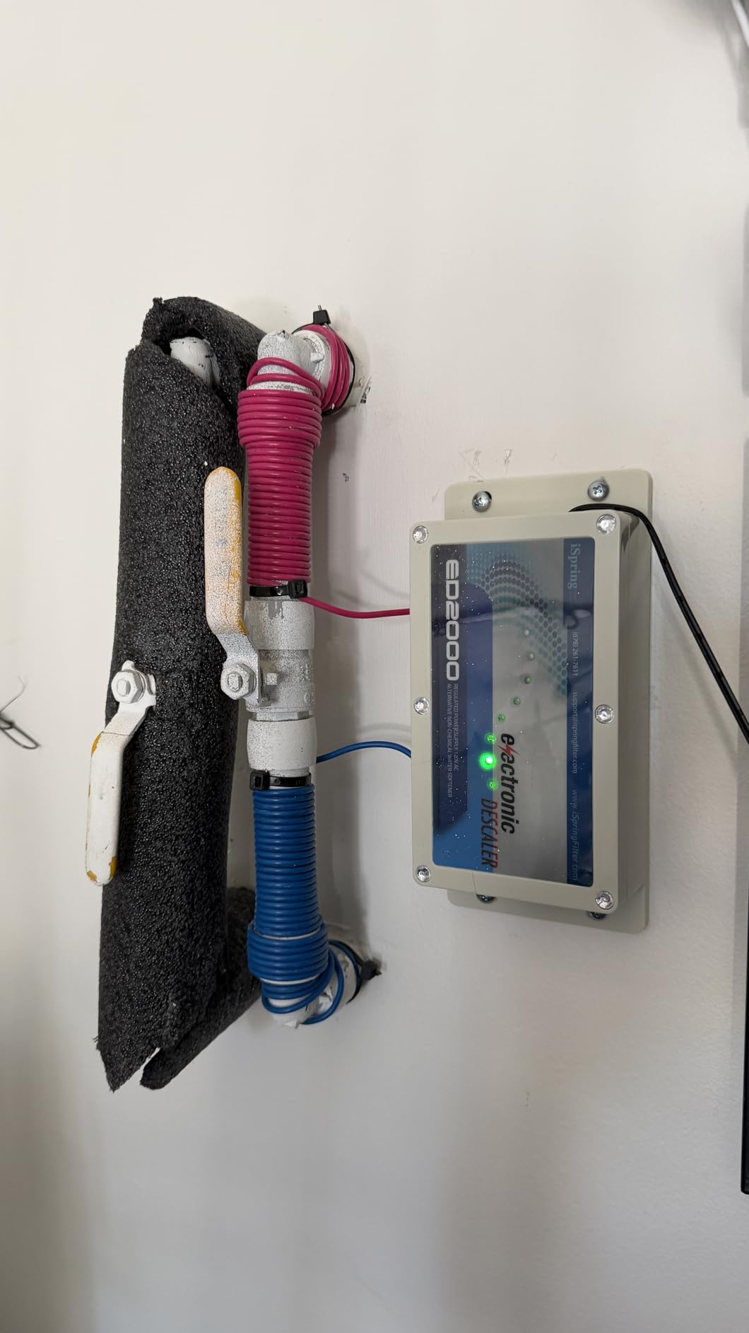 iSpring ED2000 Whole House Water Descaler, Alternative Electronic Salt-Free Hard Water Conditioner, Reduces Limescale Prevent Deposits Build-up customer photo 1