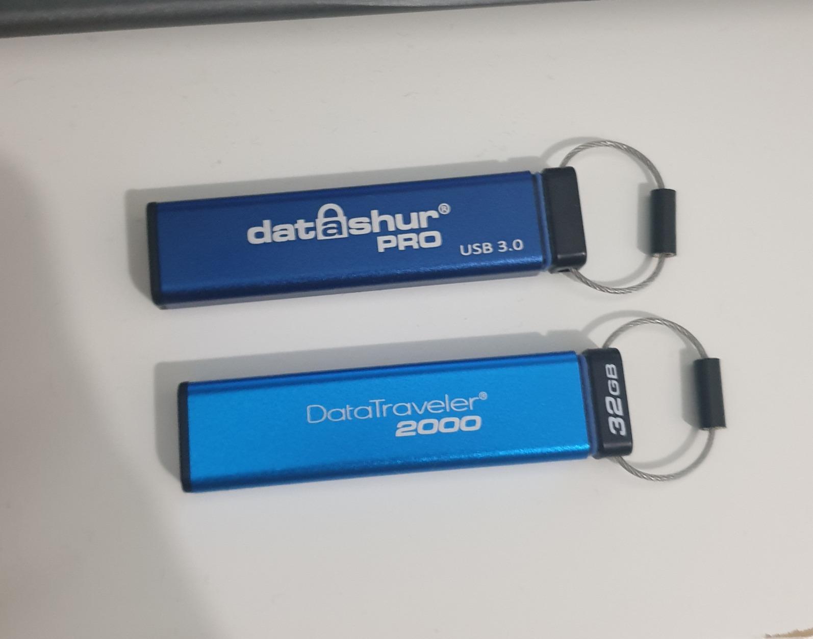 iStorage datAshur PRO 4GB Encrypted USB Memory Stick | FIPS 140-2 Level 3 Certified | Password Protected | Dust/Water Resistant customer photo 1