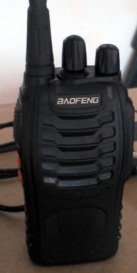 Baofeng Walkie Talkies for Adults Rechargeable bf-888s Two-Way Radios Long Range Interphone Handheld Communicator Professional UHF 8 Pack Walky Talky Set with Earpiece, Li-ion Battery and Charger customer photo 1