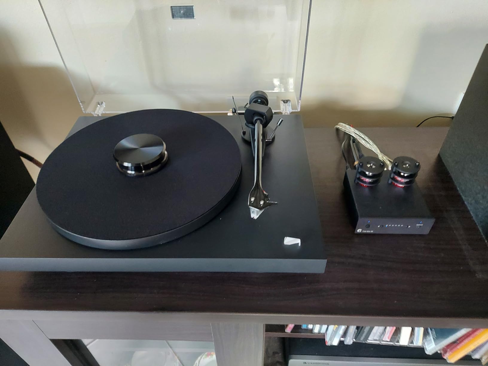 Pro-Ject Tube Box S2 Black - Phono Preamp customer photo 1