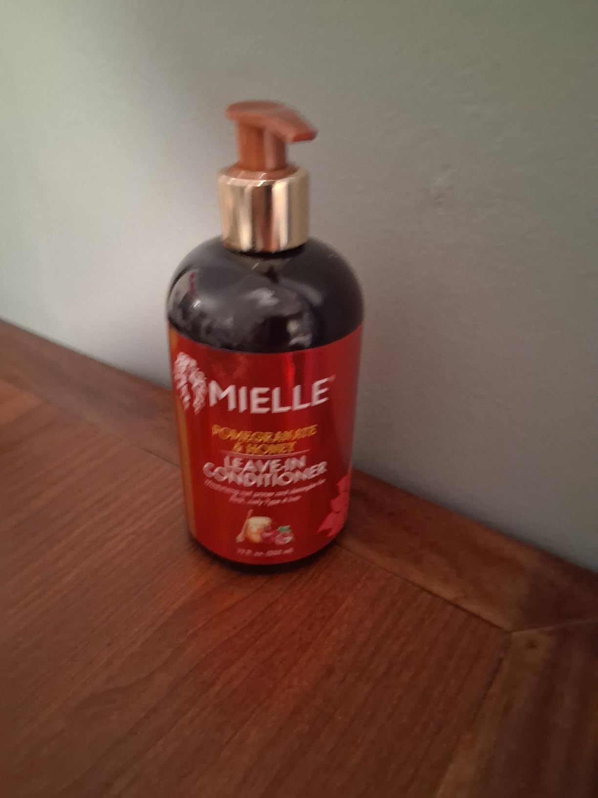 Mielle Organics Pomegranate & Honey Leave In Conditioner for Curly Hair - Moisturizing Detangler & Curly Hair Treatment to Help Repair Damage, Prevent Frizz & Improve Shine (12 Fl Oz) customer photo 1
