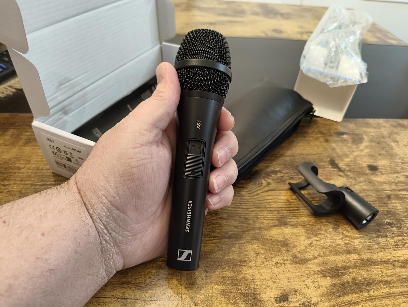 Sennheiser XS 1 Handheld Dynamic Microphone,Black customer photo 2