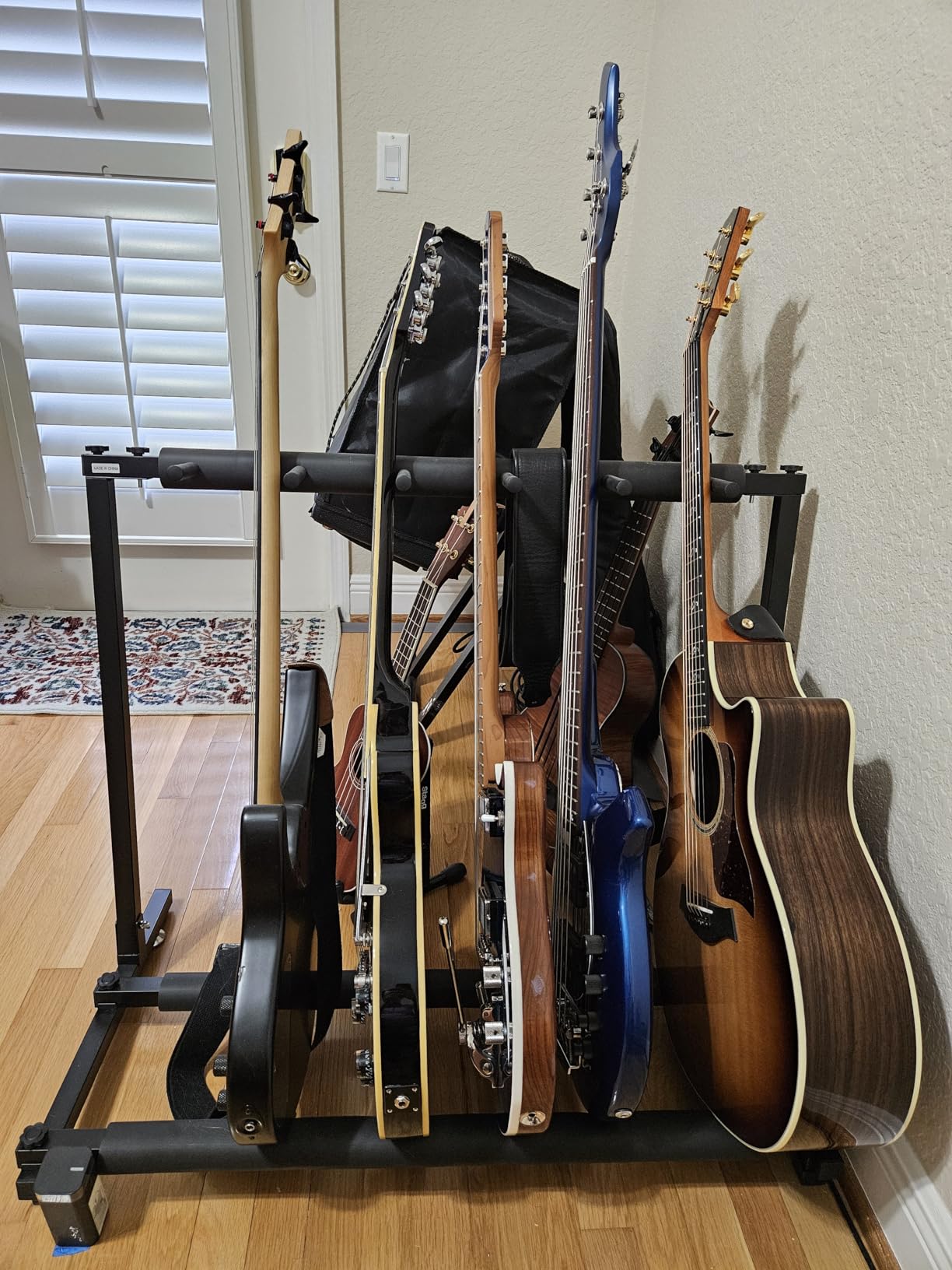 Kuyal Multi-Guitar Display Rack, Folding Stand for Band Stage, Bass & Acoustic Guitars, Black (9 Holder) customer photo 1
