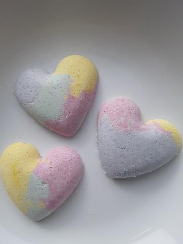 Barbie Make Your Own Bath Bomb Kit by Horizon Group USA, DIY Four Custom Colorful & Sweet-Smelling Bath Bombs customer photo 1