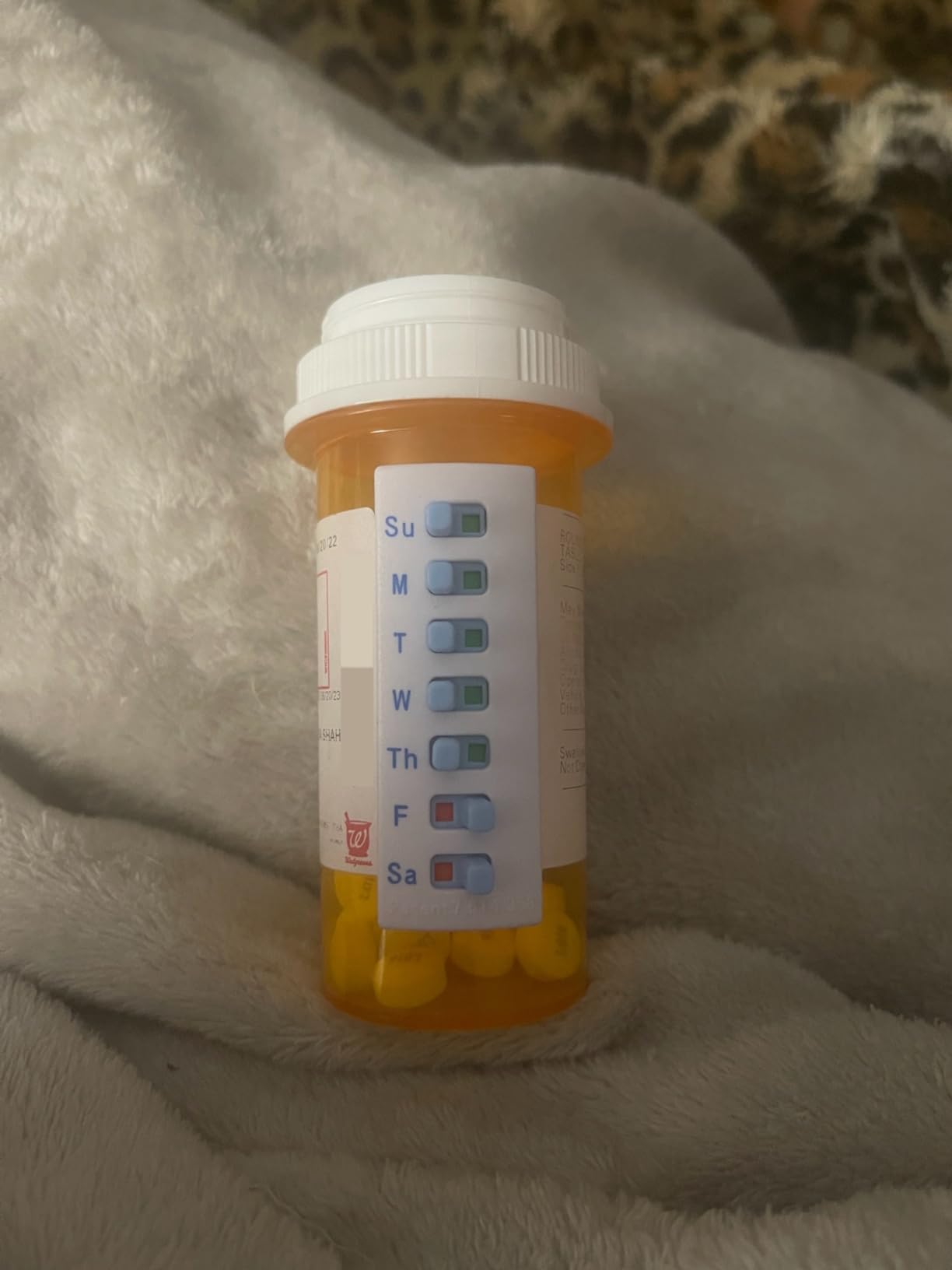 Peel and Stick Reusable for 12+ Refills, Pill/Medication/Vitamin/Pet Med Tracker & Reminder, Attach to Your Bottle, Organizer-Free, Curved-Back (White, 5-Pack) customer photo 2