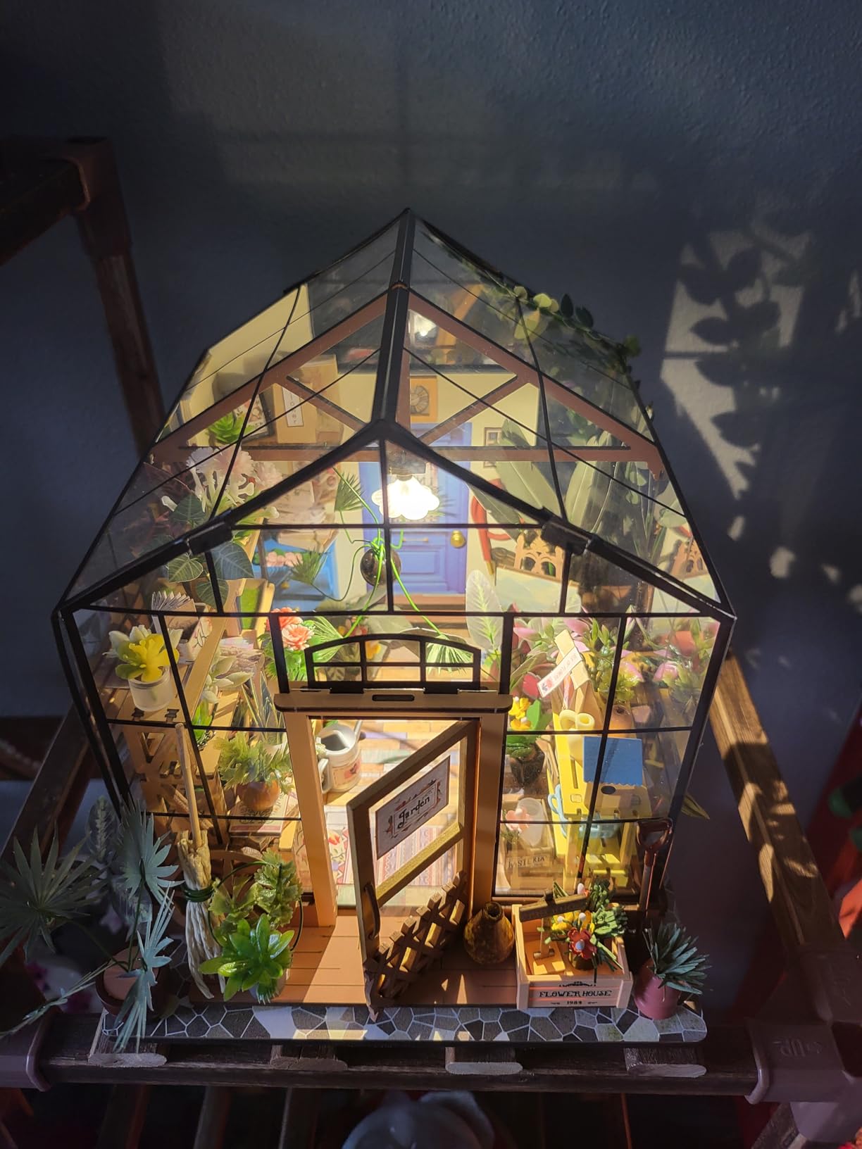 Rolife DIY Miniature House Kit-Mini Diorama 1/18 Greenhouse Dollhouse Building Kit with LED, Crafts for Adults Christmas Birthday Gift for Women Adults Dad Mom Home Decor (Cathy's Flower House) customer photo 2