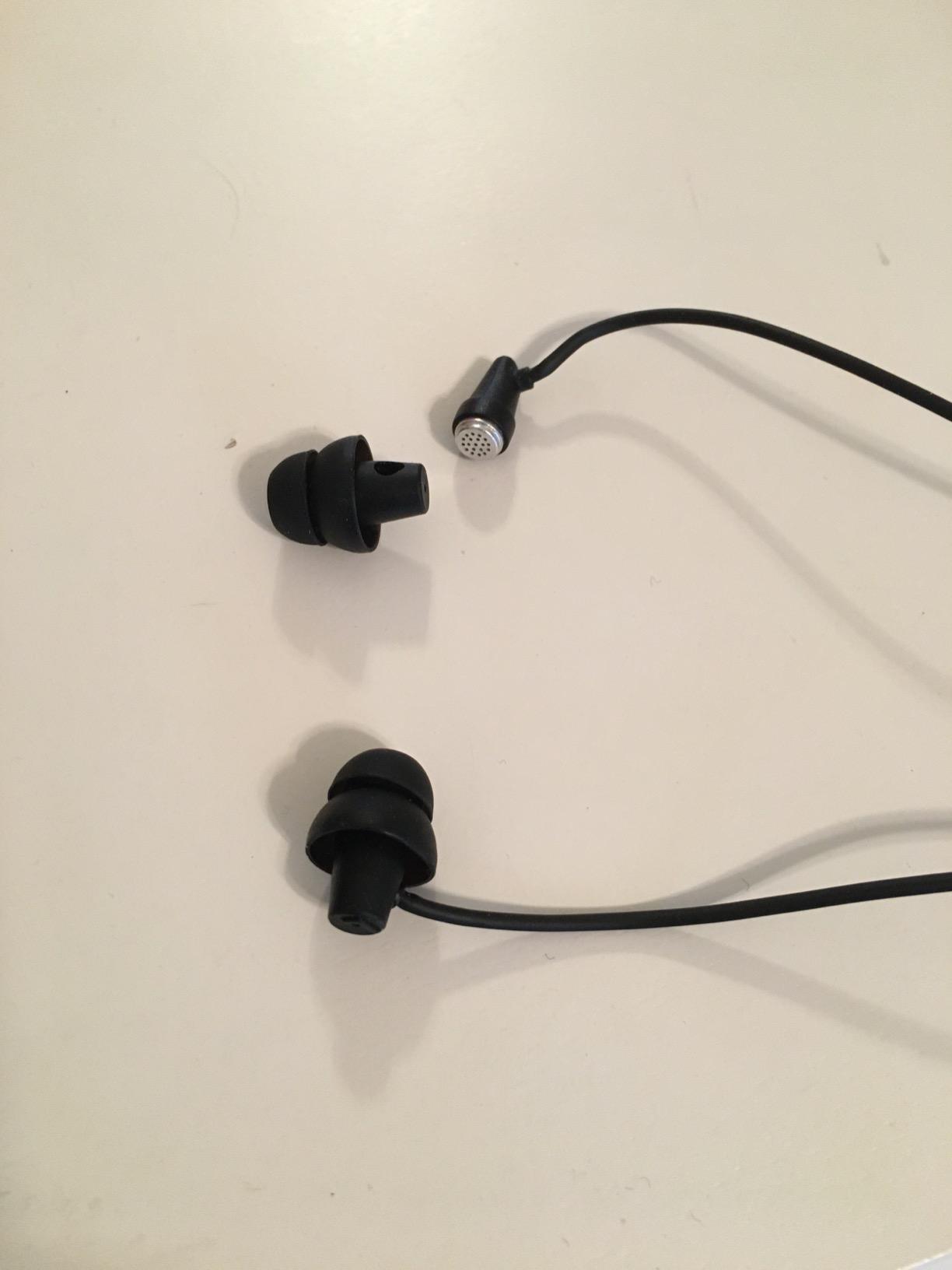 Soundproof Sleep Earbuds Headphones, Noise Isolating Soft Earphone for Sleeping, Nighttime, Insomnia, Side Sleeper, Snoring, Travel, Meditation & Relaxation (Black) customer photo 1