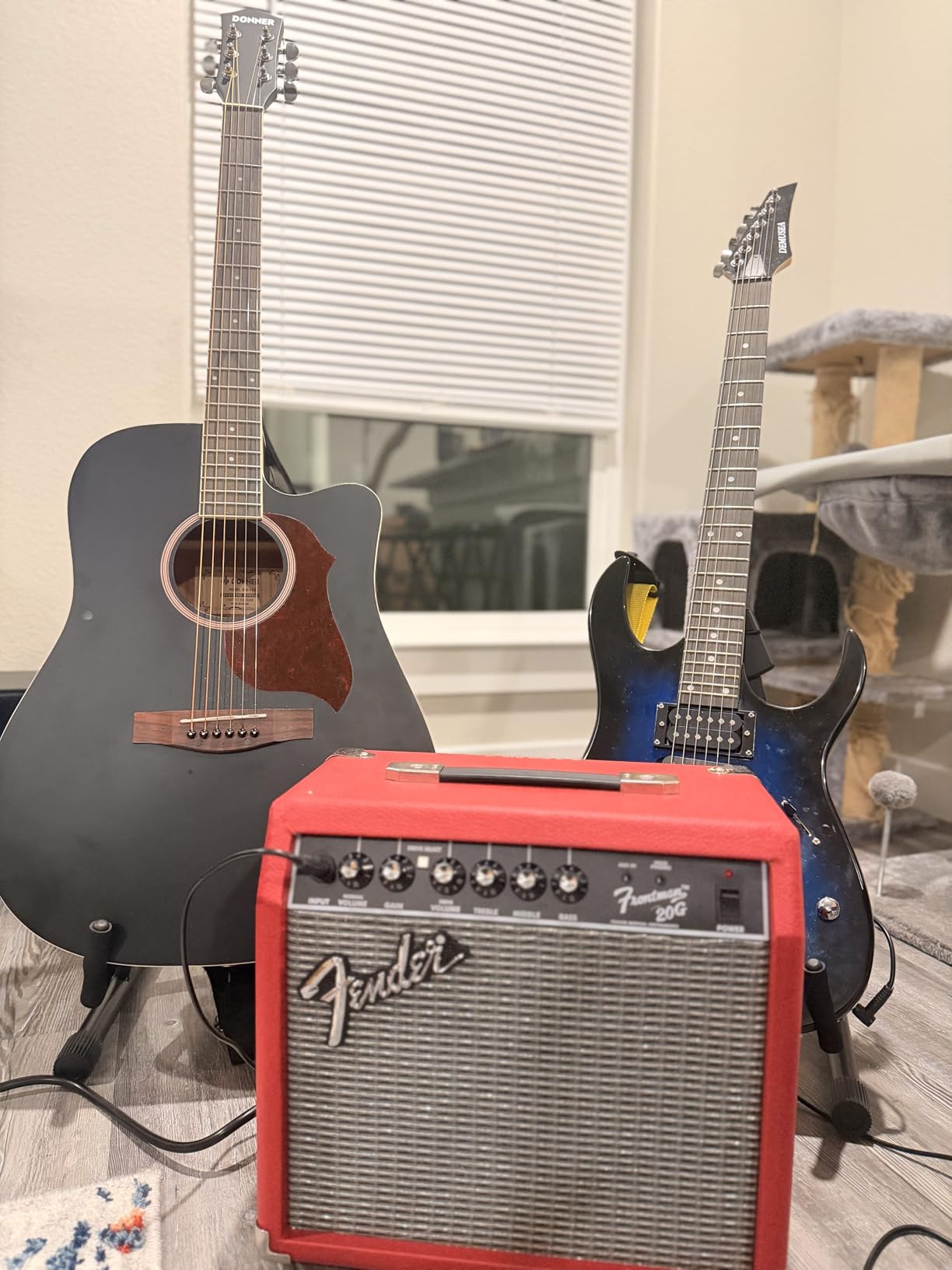 Donner Acoustic Guitar Full Size Cutaway Bundle with Free Online Lesson, Bag, Strap, Tuner, Capo, Pickguard, String Pick, 41