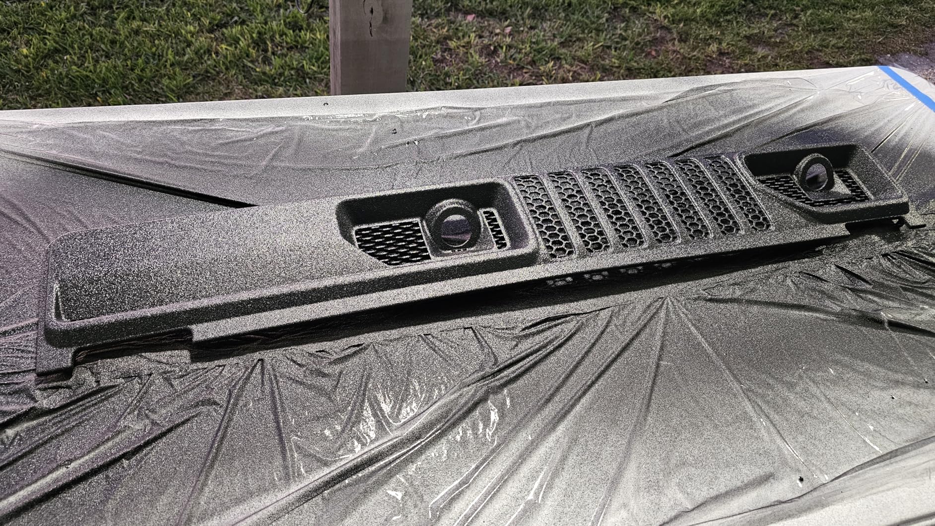U-POL Raptor 2K Bedliner Aerosol, Protective Coating, Spray-On Truck Bed Liner, Impact, Scratch & UV Resistant, Black, 13.2 OZ customer photo 2