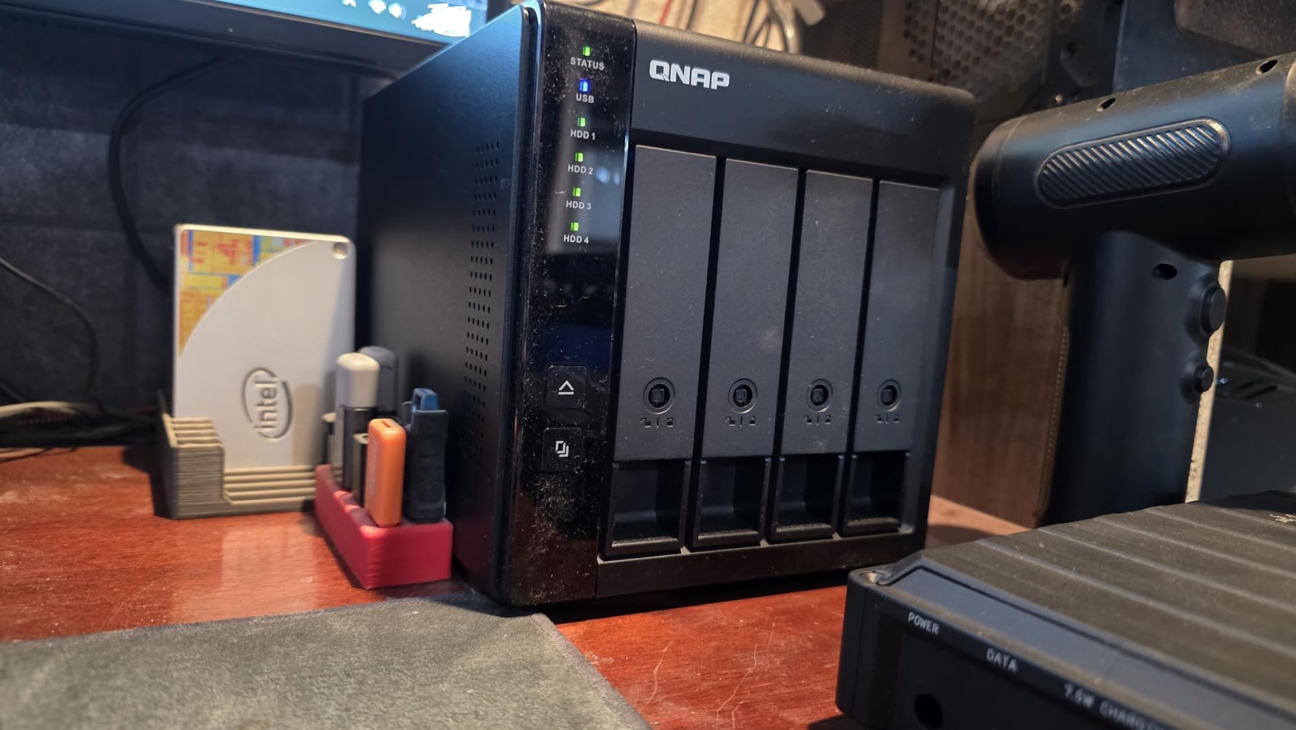 QNAP TR-004 4 Bay USB Type-C Direct Attached Storage (DAS) with hardware RAID customer photo 2