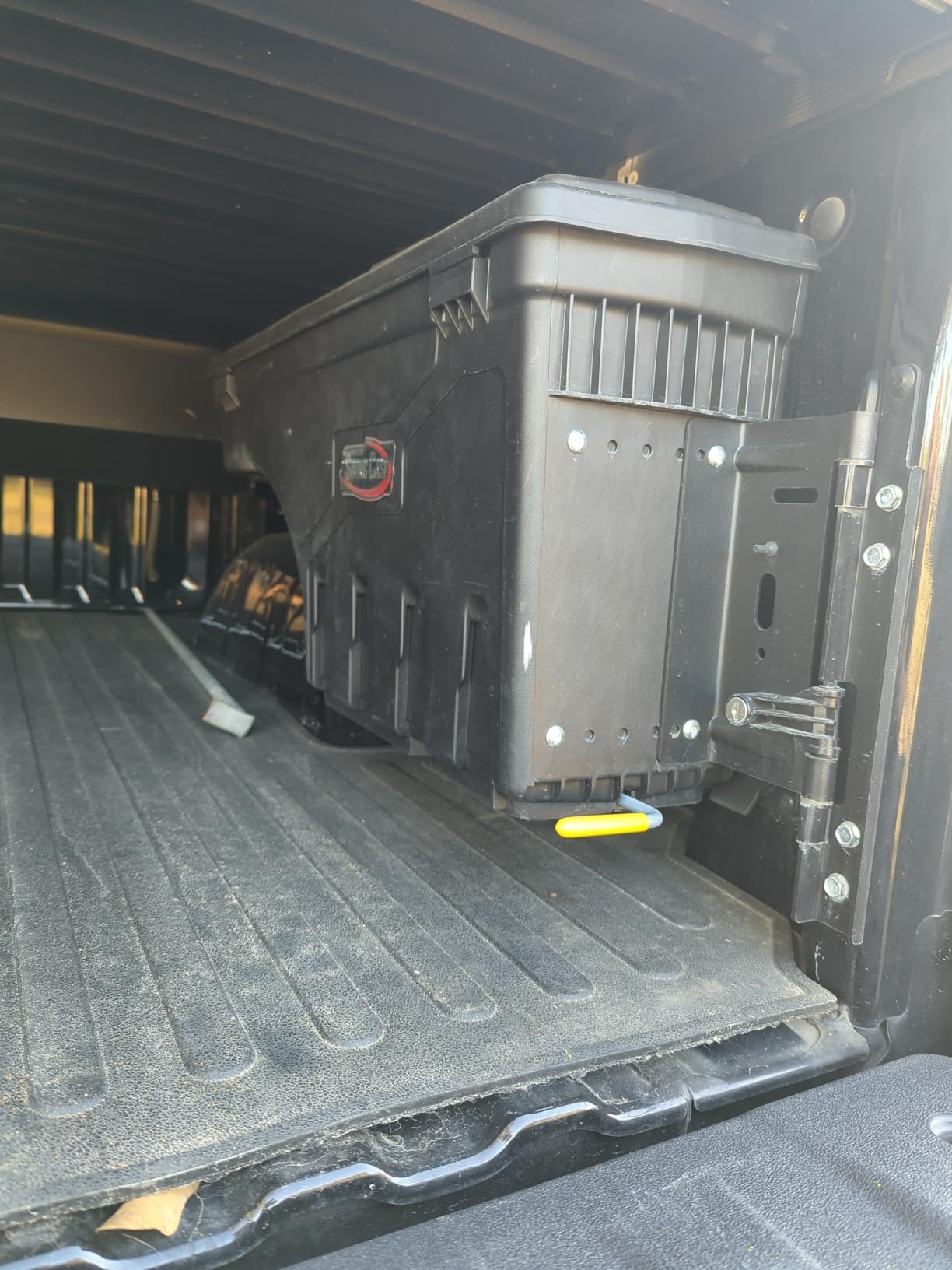 UnderCover SwingCase Truck Bed Storage Box | SC104D | Fits 2019 - 2023 Chevy/GMC Silverado/Sierra 1500 Drivers Side, Black customer photo 1