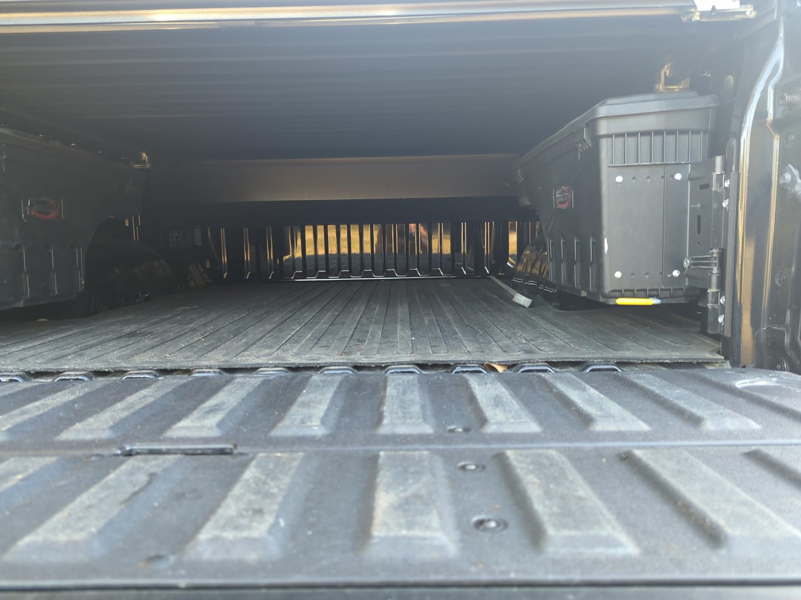 UnderCover SwingCase Truck Bed Storage Box | SC104D | Fits 2019 - 2023 Chevy/GMC Silverado/Sierra 1500 Drivers Side, Black customer photo 2