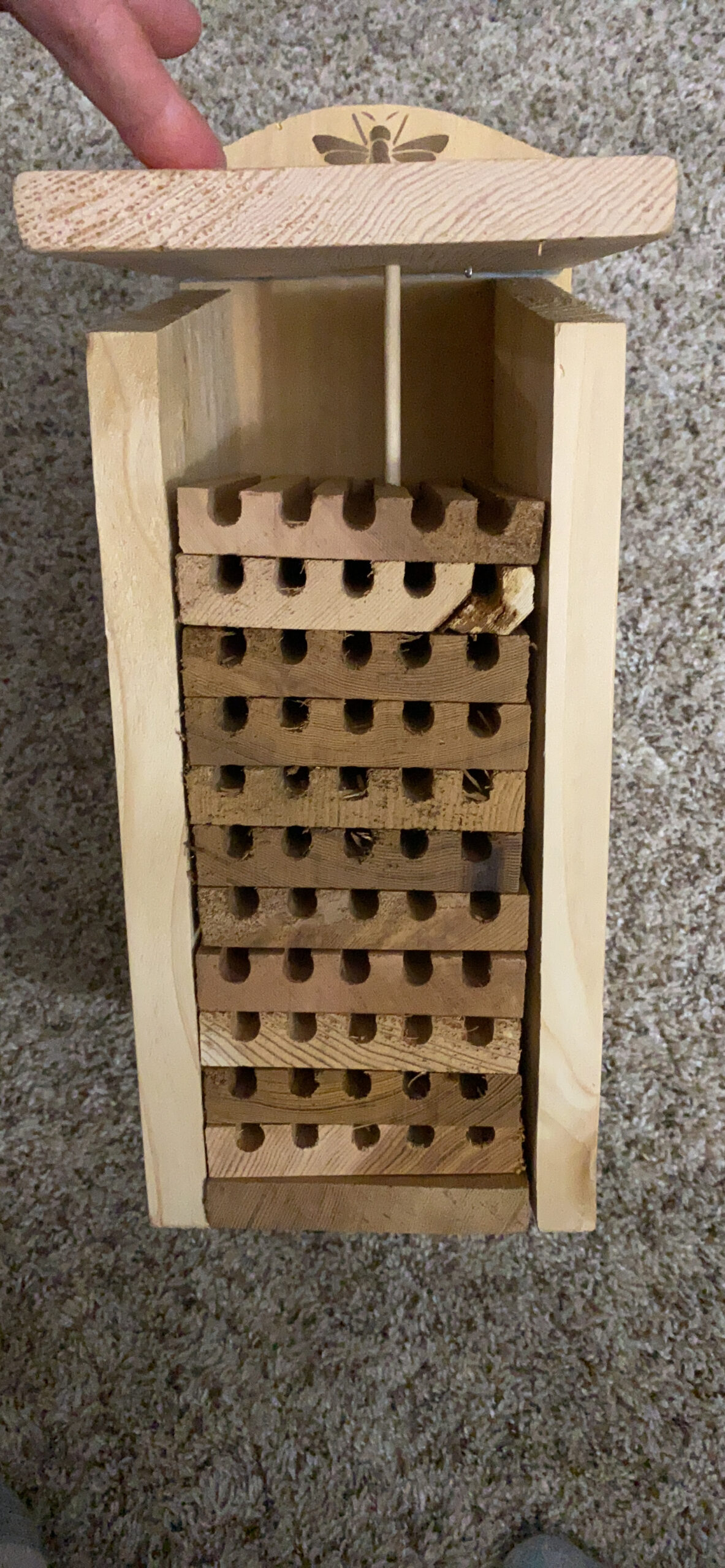 Woodlink 28551 Heavy Duty Cedar Mason Bee, Large Insect House, 14