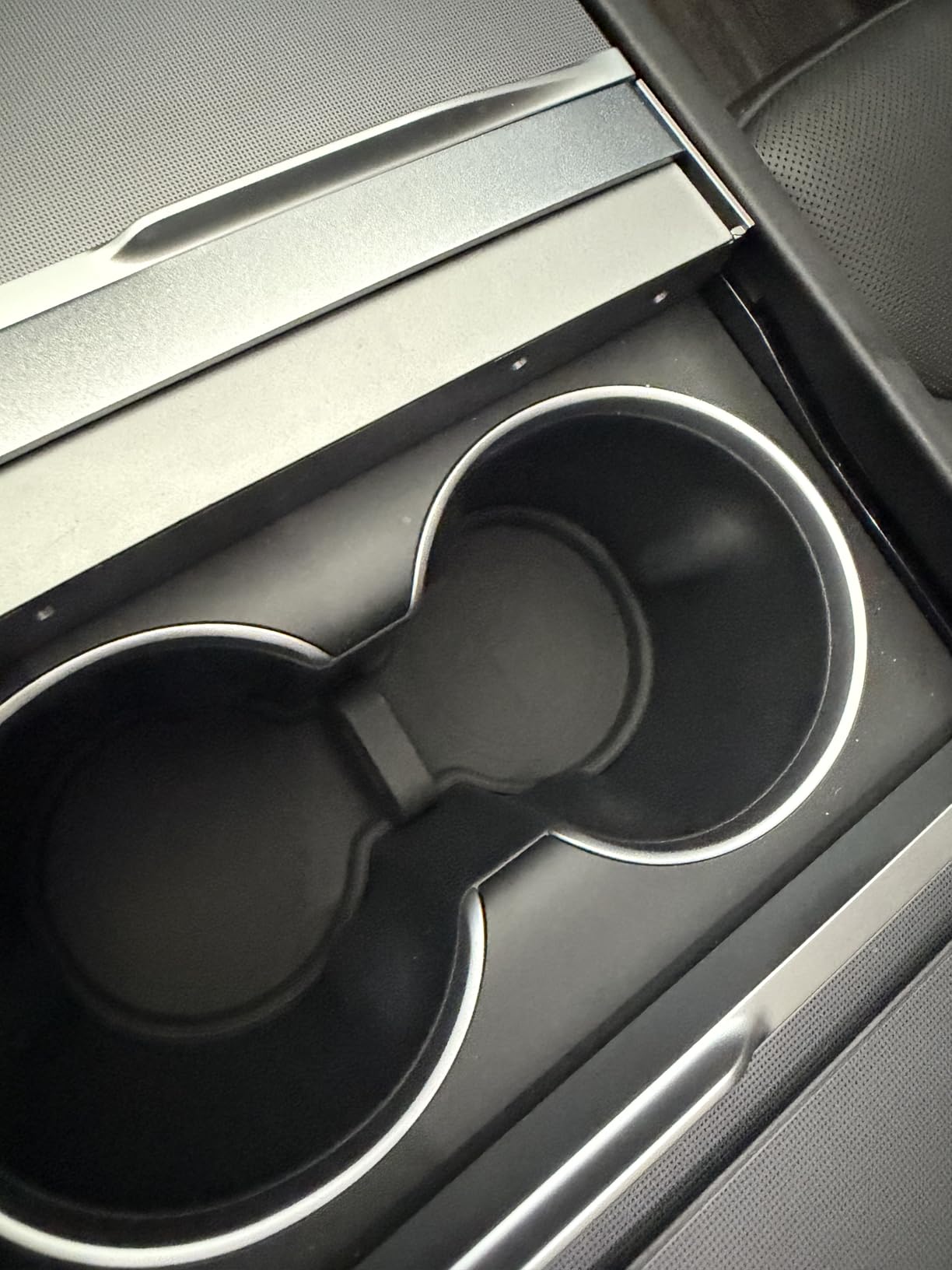 Center Console Organizer Tray for Tesla Model Y Juniper 2026 2025 (Premium & Performance), 8PCS - PC Material & Silent Silicone Armrest Storage Box Bottom Liners Wireless Charging Pad Cup Holder customer photo 1