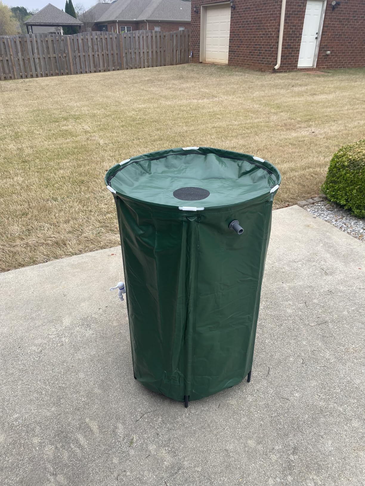 VINGLI 50 Gallon Collapsible Rain Barrel, Portable Water Storage Tank, Rainwater Collection System Downspout, Water Catcher Container with Filter Spigot Overflow Kit customer photo 1