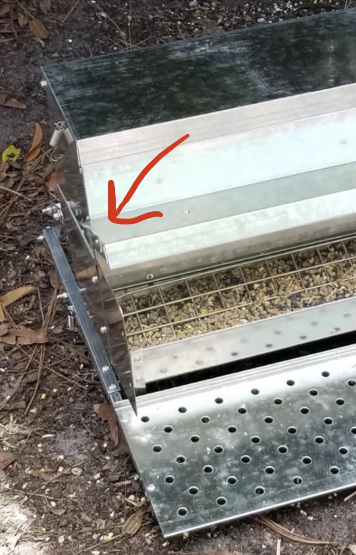 RentACoop Automatic Metal Treadle Feeder - Outdoor Use, Rainproof - Suitable for Chicken, Bantams, Poultry, Pheasants - 25lb Capacity customer photo 1