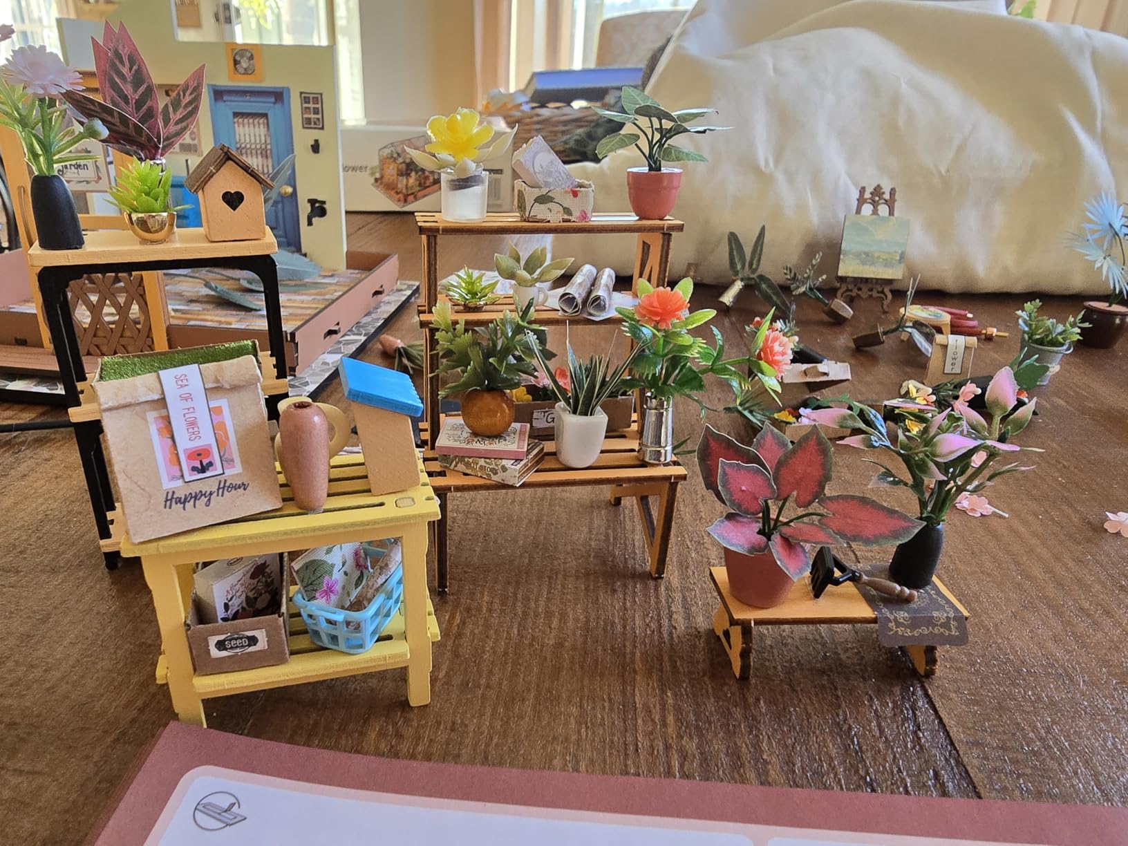 Rolife DIY Miniature Greenhouse Kit, Tiny/Mini House Making Kit with Furniture for Adults, Furniture, Halloween/Christmas Decorations, Gifts for Family and Friends (Cathy's Greenhouse) customer photo 1