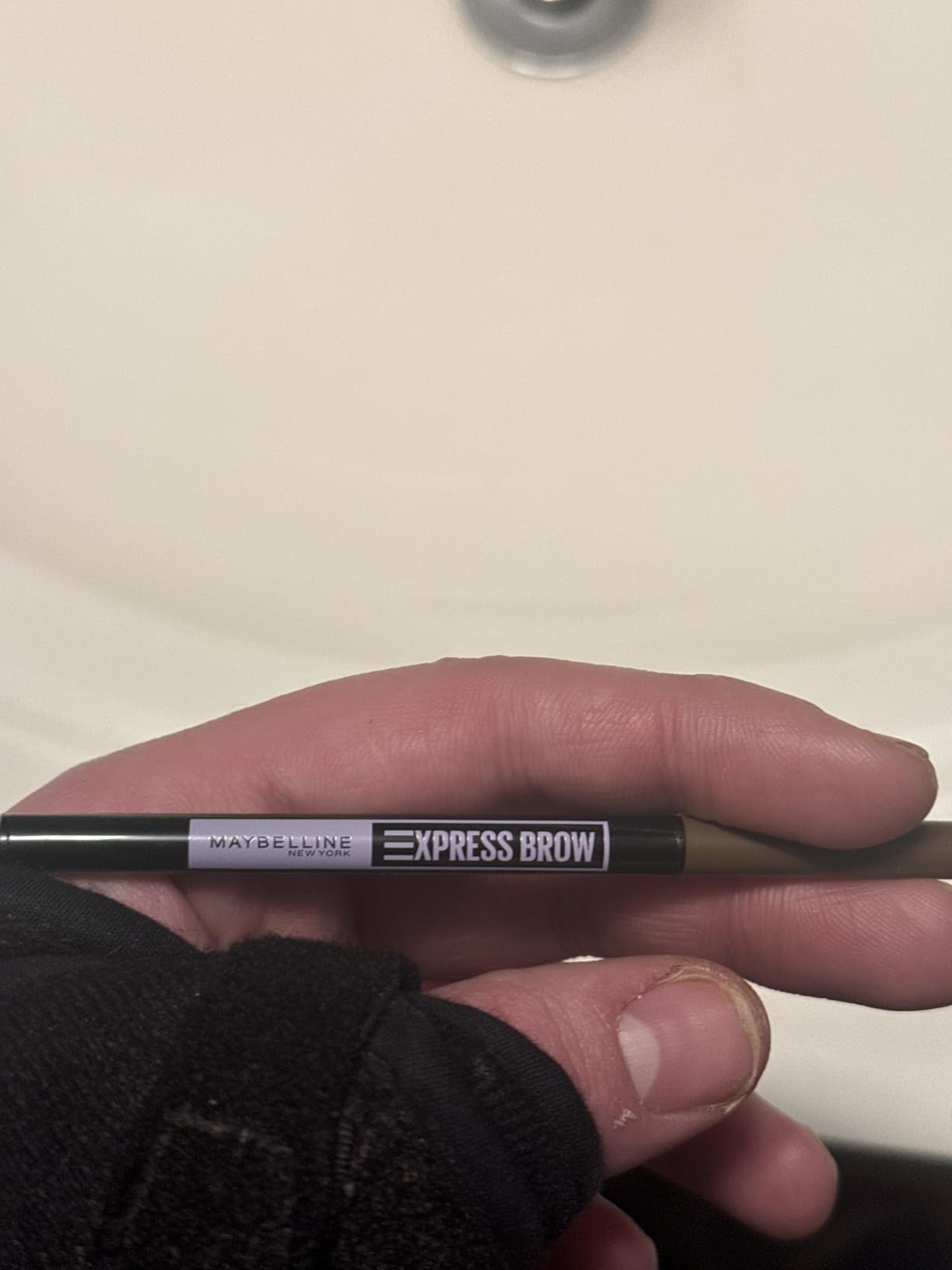 Maybelline Express Brow Ultra Slim Eyebrow Makeup, Brow Pencil with Precision Tip and Spoolie for Defined Eyebrows, Soft Brown, 1 Count (Packaging May Vary) customer photo 1