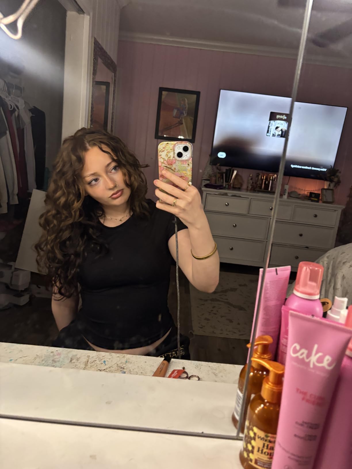 Cake Beauty Curl Defining Cream, The Curl Friend - Moisturizes and Defines Curls - For Frizz Control & Detangling - Avocado Oil, Soybean Oil & Shea Butter - For Curly Hair- 6 Fl Oz / 177 mL customer photo 1