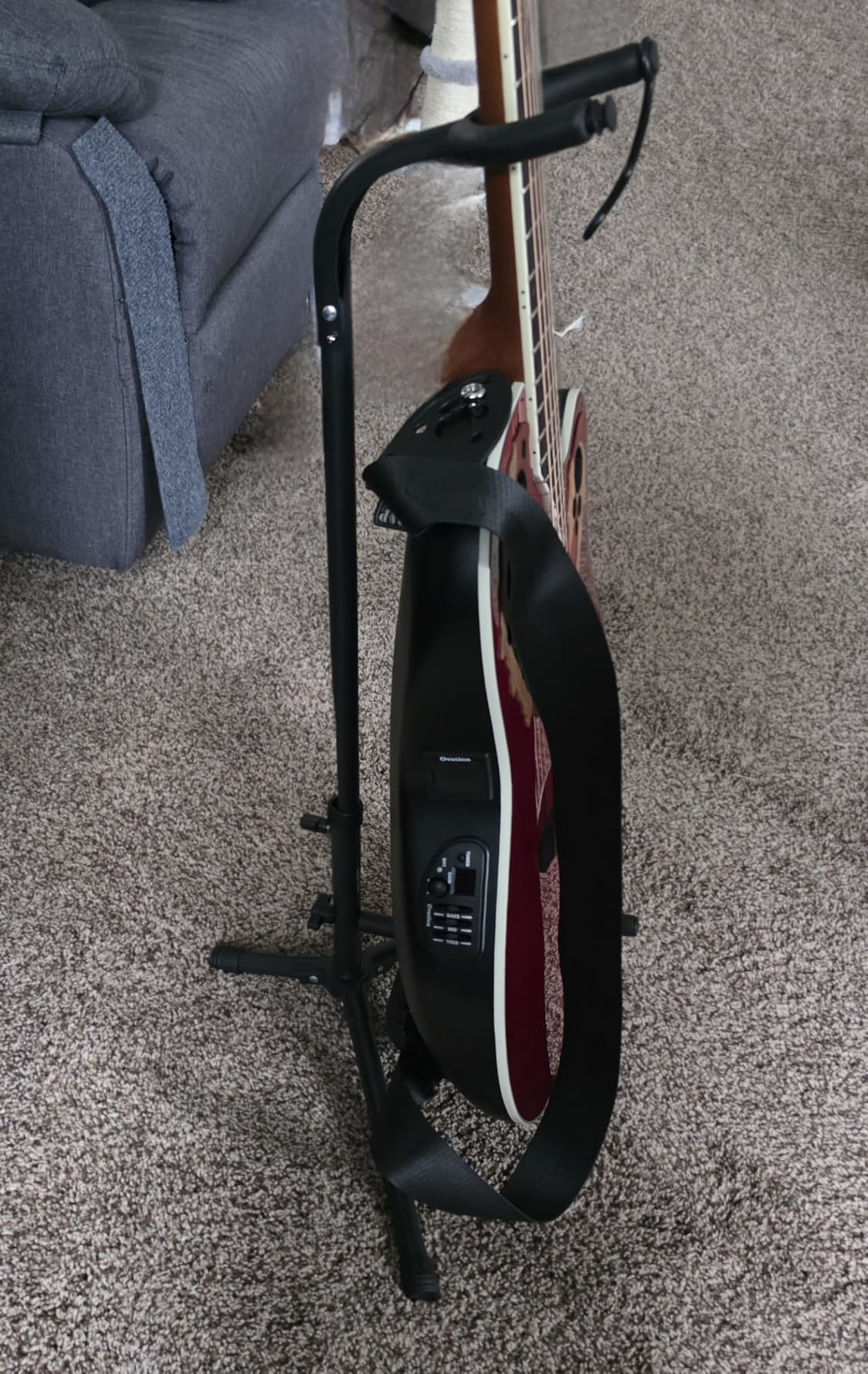 GLEAM Guitar Stand - Adjustable Fit Electric, Classical Guitars and Bass, Load Capacity 20LB, Accessories, Folding Type Black customer photo 1
