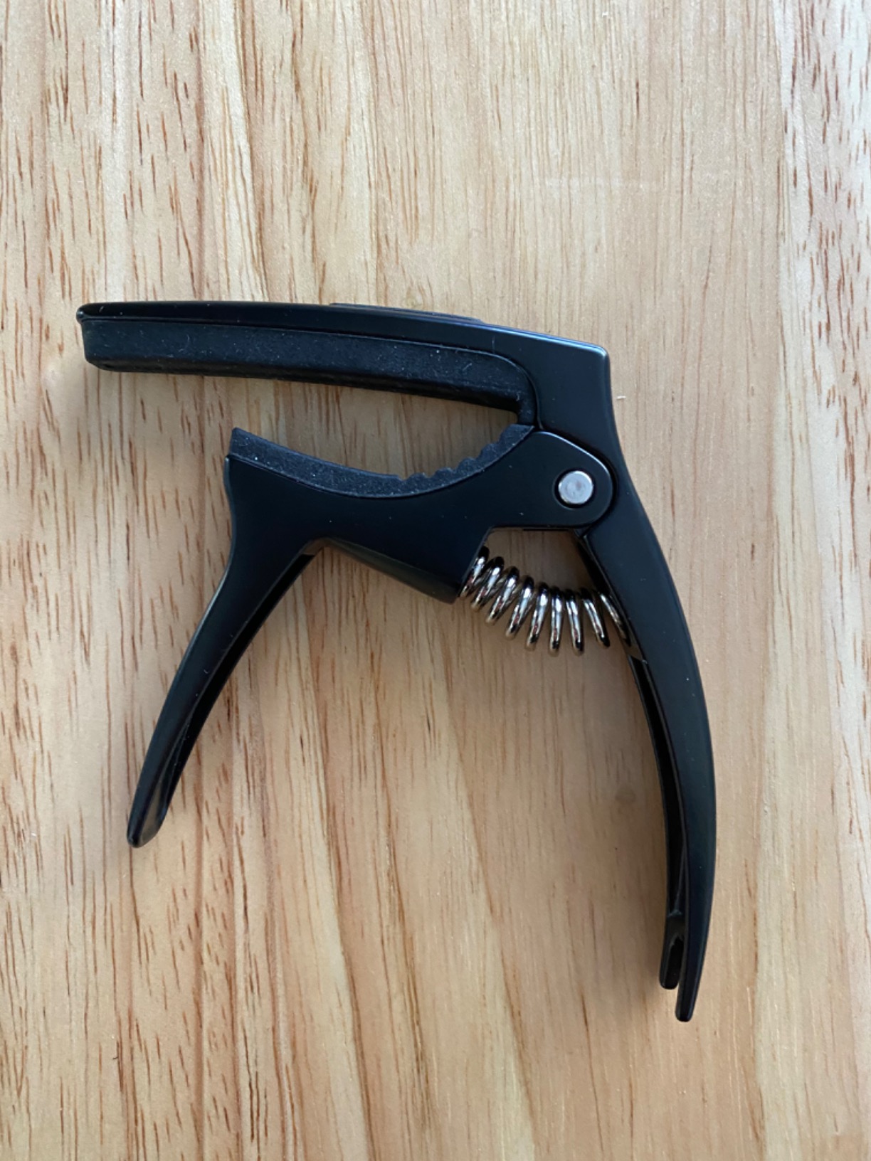 Guitar Capo, TANMUS 3in1 Zinc Metal Capo for Acoustic and Electric Guitars (with Pick Holder and 4Picks), Ukulele, Mandolin, Banjo customer photo 1