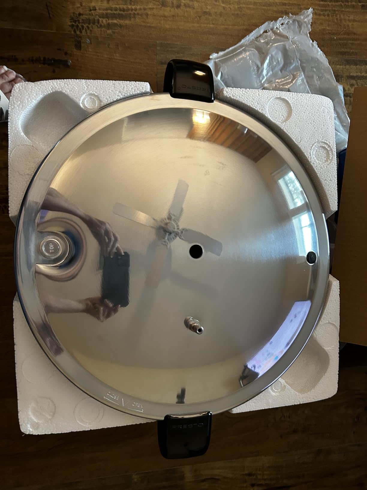 Presto 01784 23-Quart Induction Compatible Pressure Canner, Silver, Aluminum customer photo 2
