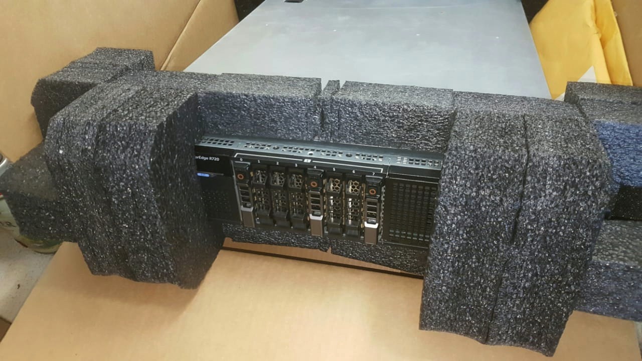 Dell PowerEdge R720 Server 2X 2.60Ghz E5-2670 8C 16GB 4X 600GB 10K SAS High-End (Renewed) customer photo 1