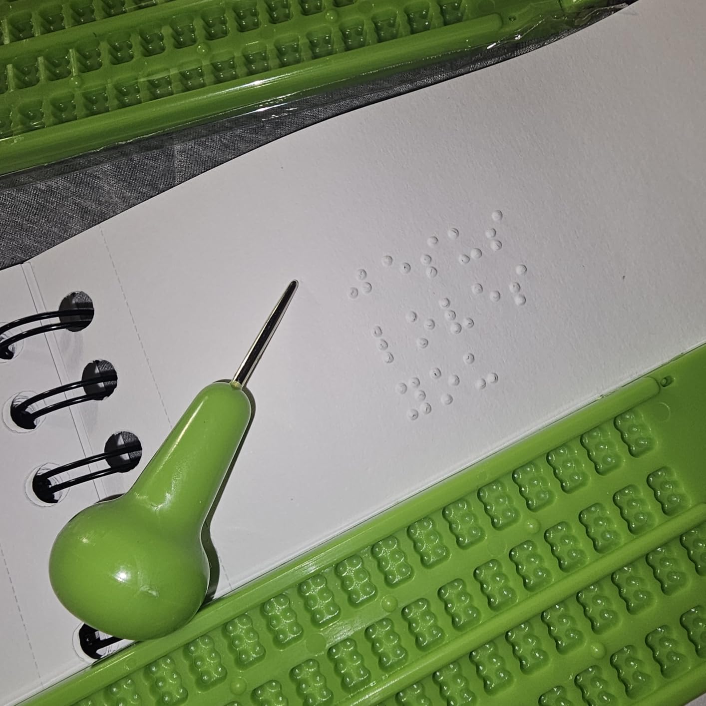 Frienda 2 Pack 4 Lines 28 Cells Braille Slate and Stylus Kit customer photo 1