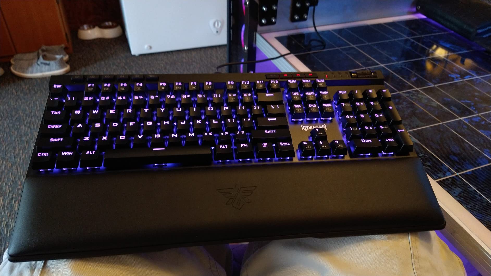 Redragon K580 VATA RGB LED Backlit Mechanical Gaming Keyboard with Macro Keys & Dedicated Media Controls, Hot-Swappable Socket, Onboard Macro Recording (Brown Switches) customer photo 1