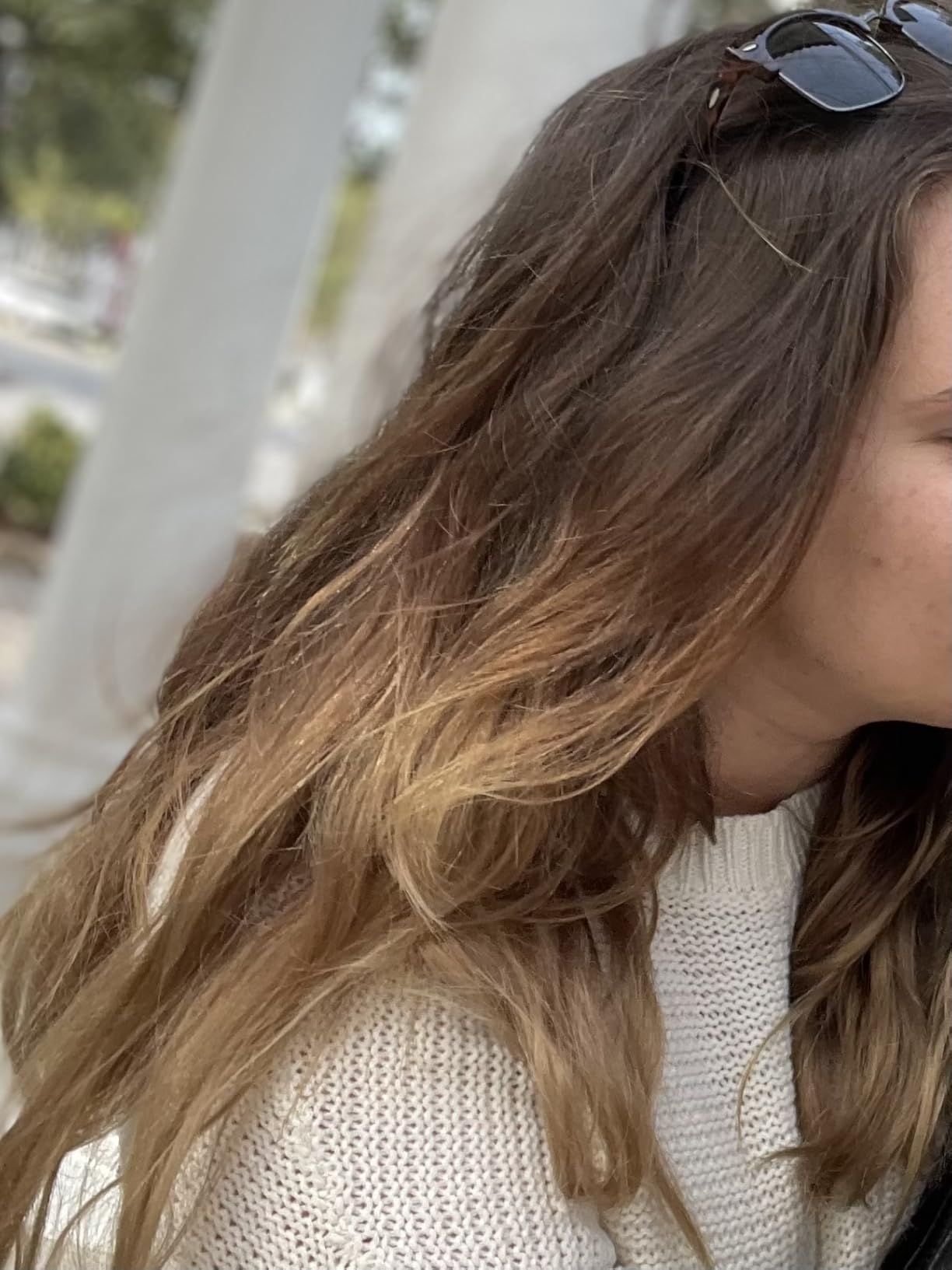 Olaplex No. 7 Bonding Oil: High Shine | Heat Protectant, Visibly Smooths & Softens Hair, Added Color Vibrancy, Up to 72 Hour Frizz Control | For Coily, Curly, Straight, and Wavy customer photo 2