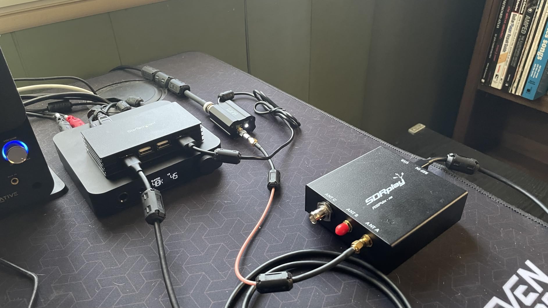 Nooelec Lana - Ultra Low-Noise Amplifier (LNA) Module for RF & Software Defined Radio (SDR) with Enclosure & Accessories. Wideband 20MHz-4000MHz Frequency Capability with Bias Tee & USB Power Options customer photo 1