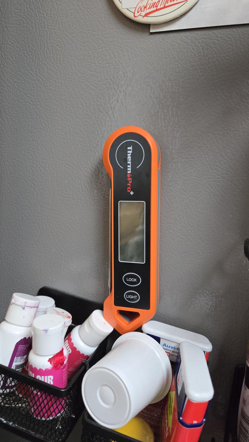 ThermoPro Digital Instant Read Meat Thermometer for Grilling Waterproof Kitchen Cooking Food Thermometer customer photo 1