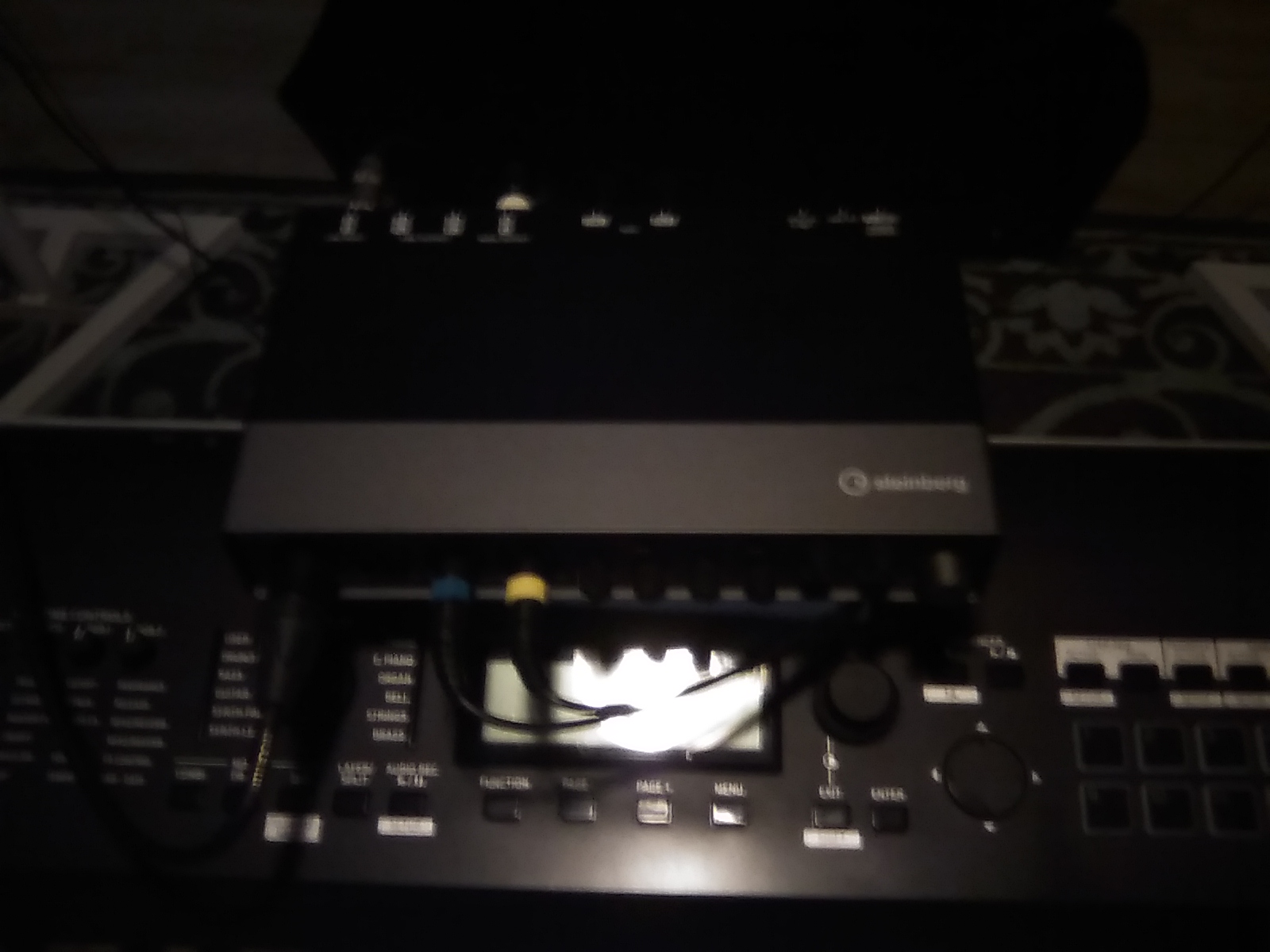 Steinberg UR44C 6x4 USB 3.0 Audio Interface with Cubase AI and Cubasis LE customer photo 1