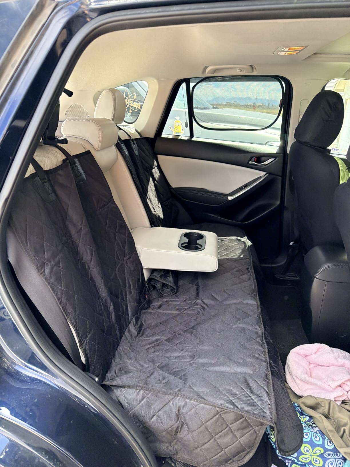 Yuntec Dog Car Seat Cover, Back Seat Cover for Dogs Pet Car Seat Protector Waterproof Bench Car Seat Cover, Non-Slip Reat Seat Cover fits Middle Armrest for Most Cars Trucks SUVs - Black customer photo 1