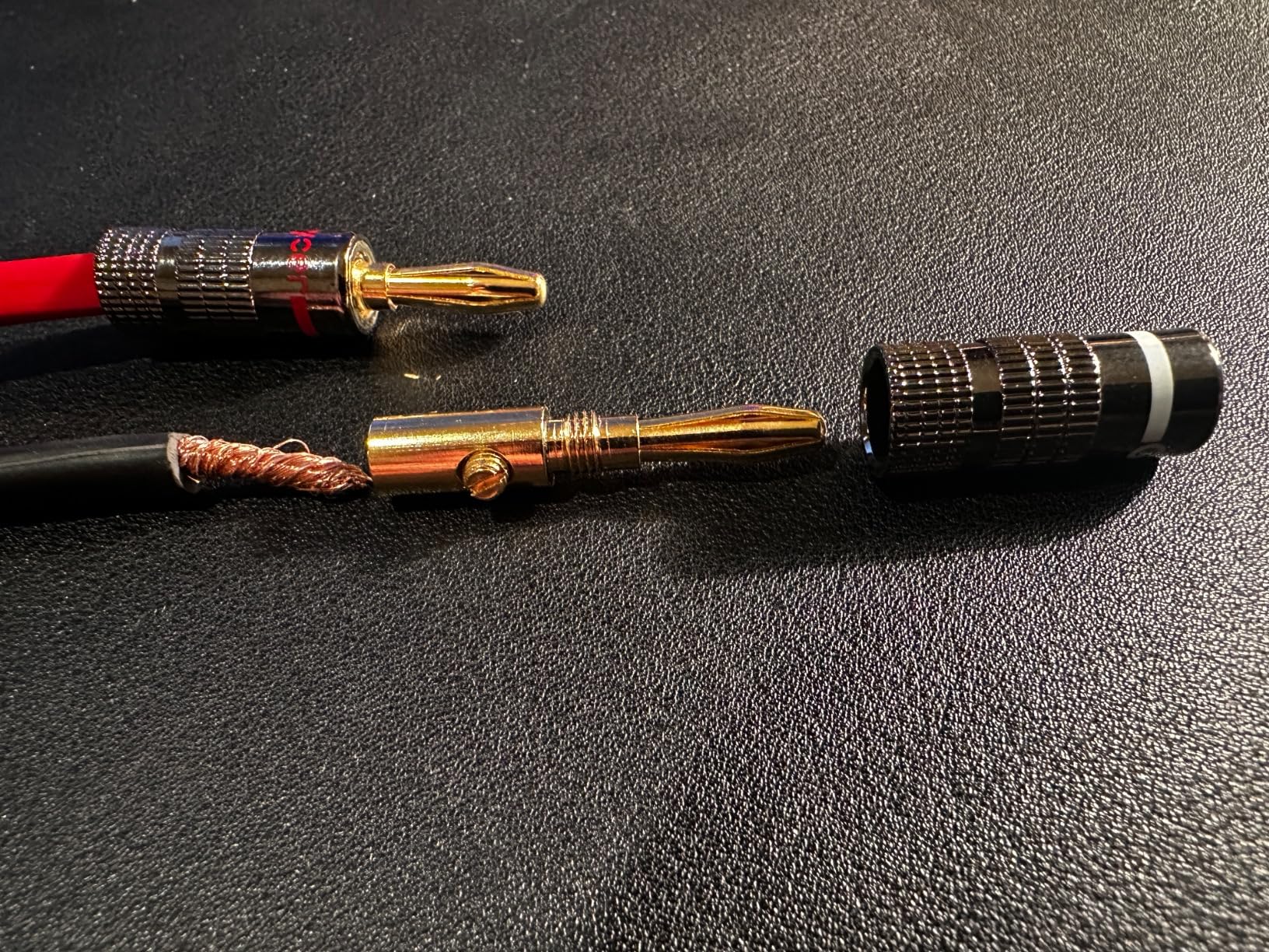 Banana Plugs for Speaker Wire - 24K Gold Plated Banana Adapter Connector(6 Pairs/12 pcs) customer photo 1