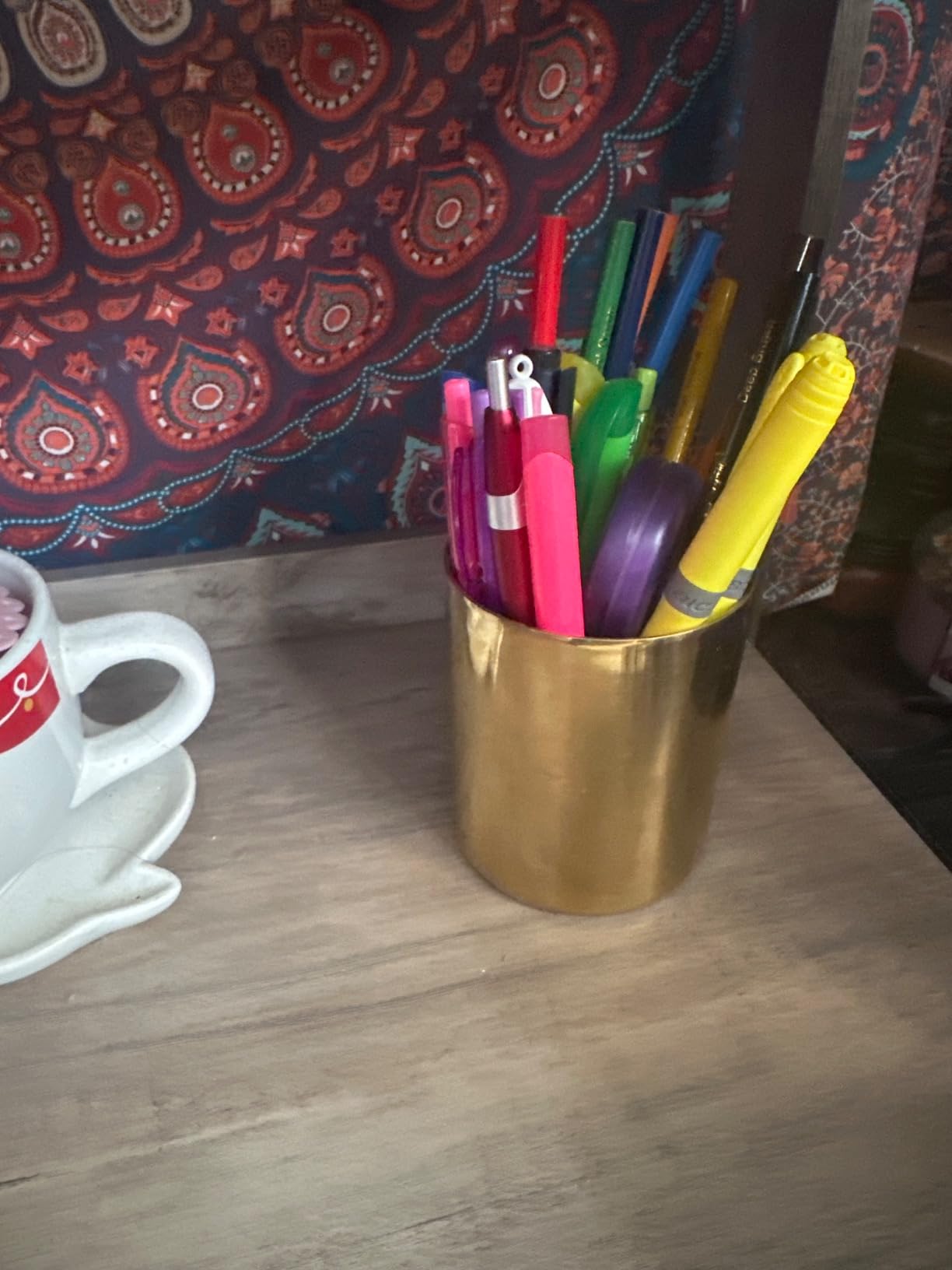 Juvale Desk Organizer Pen & Pencil Holder - 3.2 x 3.9 in, Gold Stainless Steel - Desk Supply Organizer with Gold Pen Cup, Makeup Brush Cup & Vanity Brush Holder customer photo 2