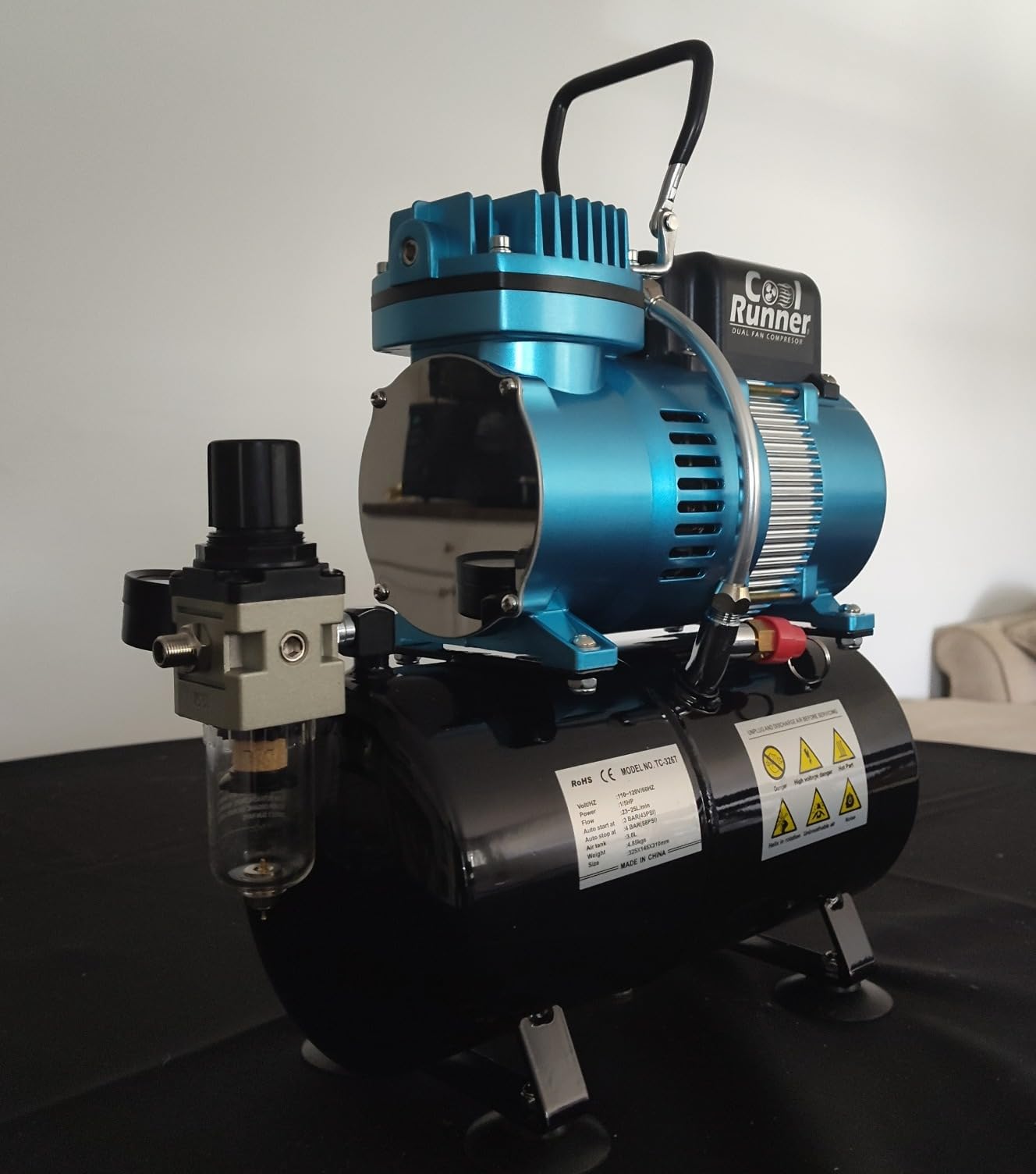Master Airbrush 1/5 HP Cool Runner II Dual Fan Tank Air Compressor Kit Model TC-326T - Professional Single-Piston with 2 Cooling Fans, Runs Longer Without Overheating customer photo 2