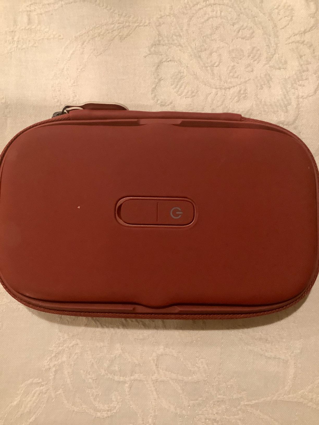 Homedics UV Clean Phone Sanitizer, Portable Fast Germ Sterilizer & UVC Light Disinfectant for Cell Phone, Makeup Tools, Credit Cards, Keys, Glasses, Kills up to 99.9% of Bacteria & Viruses, Red customer photo 2