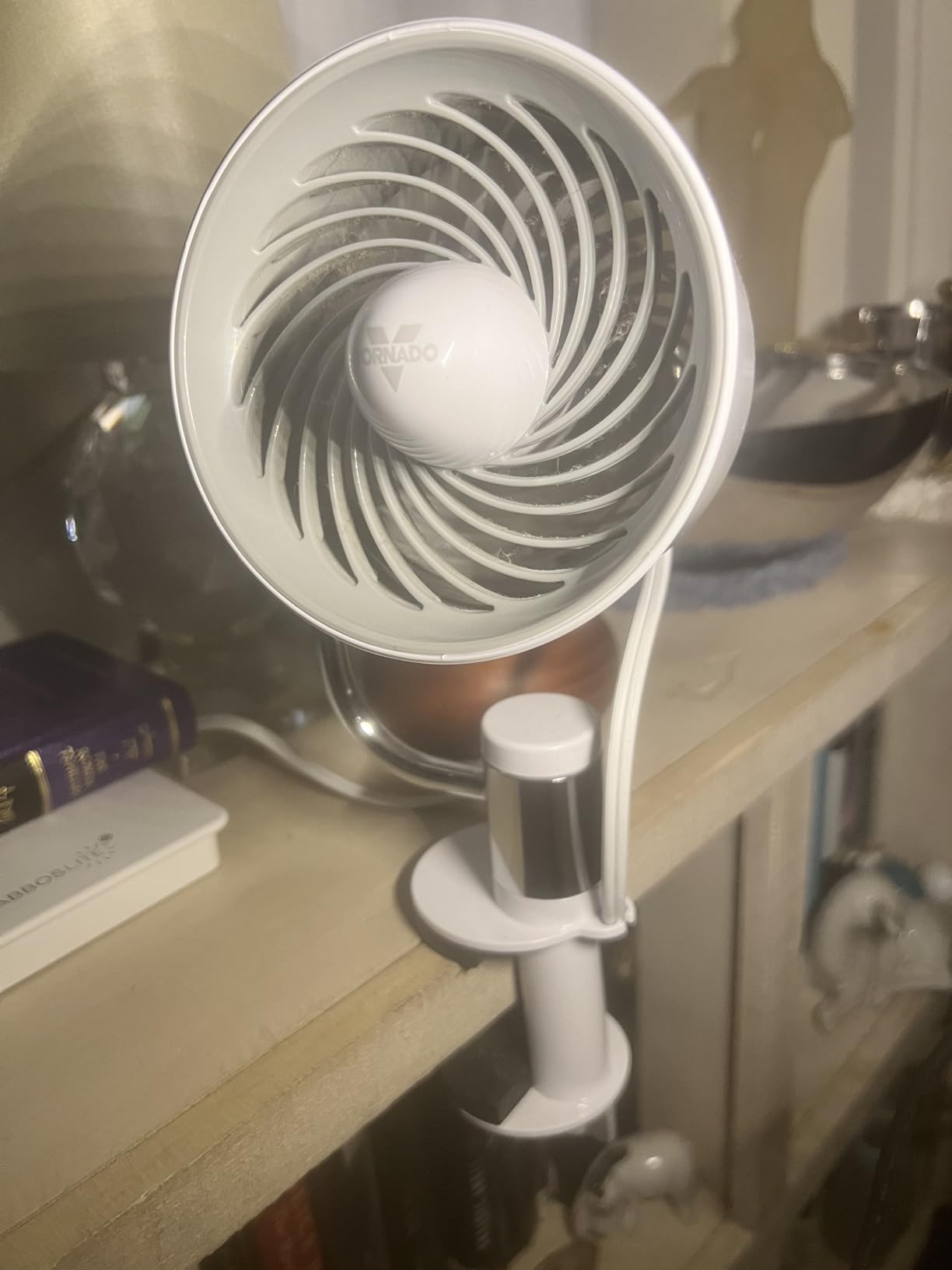 Vornado Pivot Clip Personal Air Circulator, 3-Speed, Portable Desk Fan with Multi-Surface Clip, 360-Degree Adjustable Axis, 9 in Tall, 4 in Diameter, Whisper Quiet, Black customer photo 1