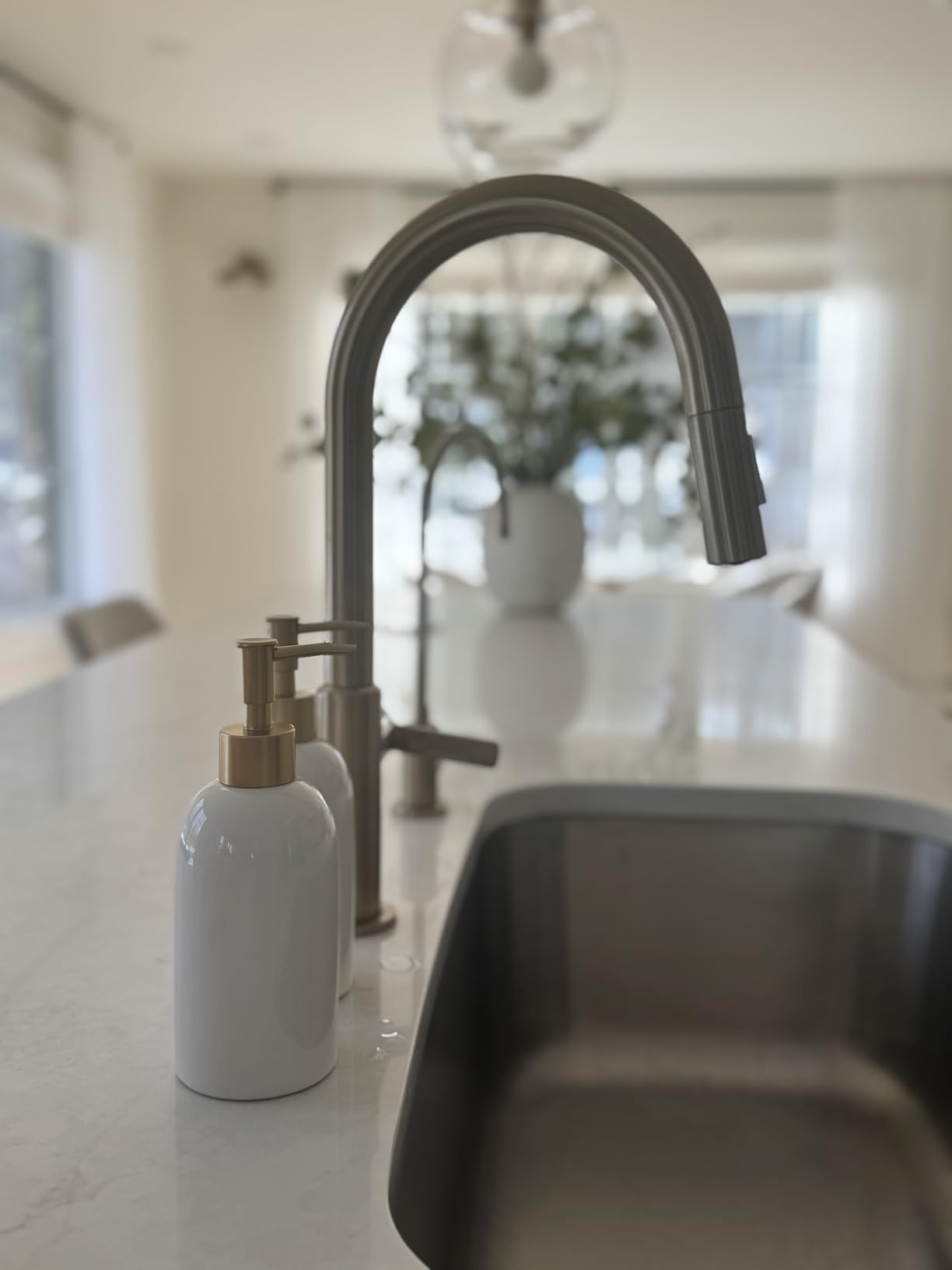 KRAUS Oletto Single Handle Pull Down Kitchen Faucet in Spot Free Stainless Steel customer photo 1