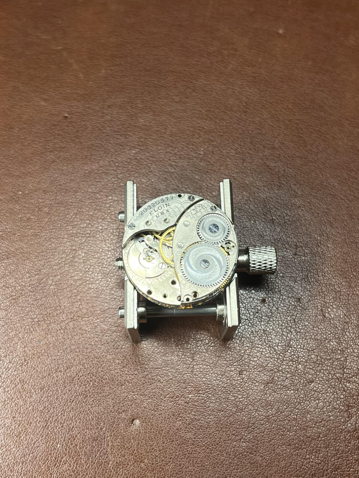 Qiterr Watch Repair Kit, Watch Movement Holder Set, 3 PCS/Set Metal Watch Movement Fixed Base Holder customer photo 1