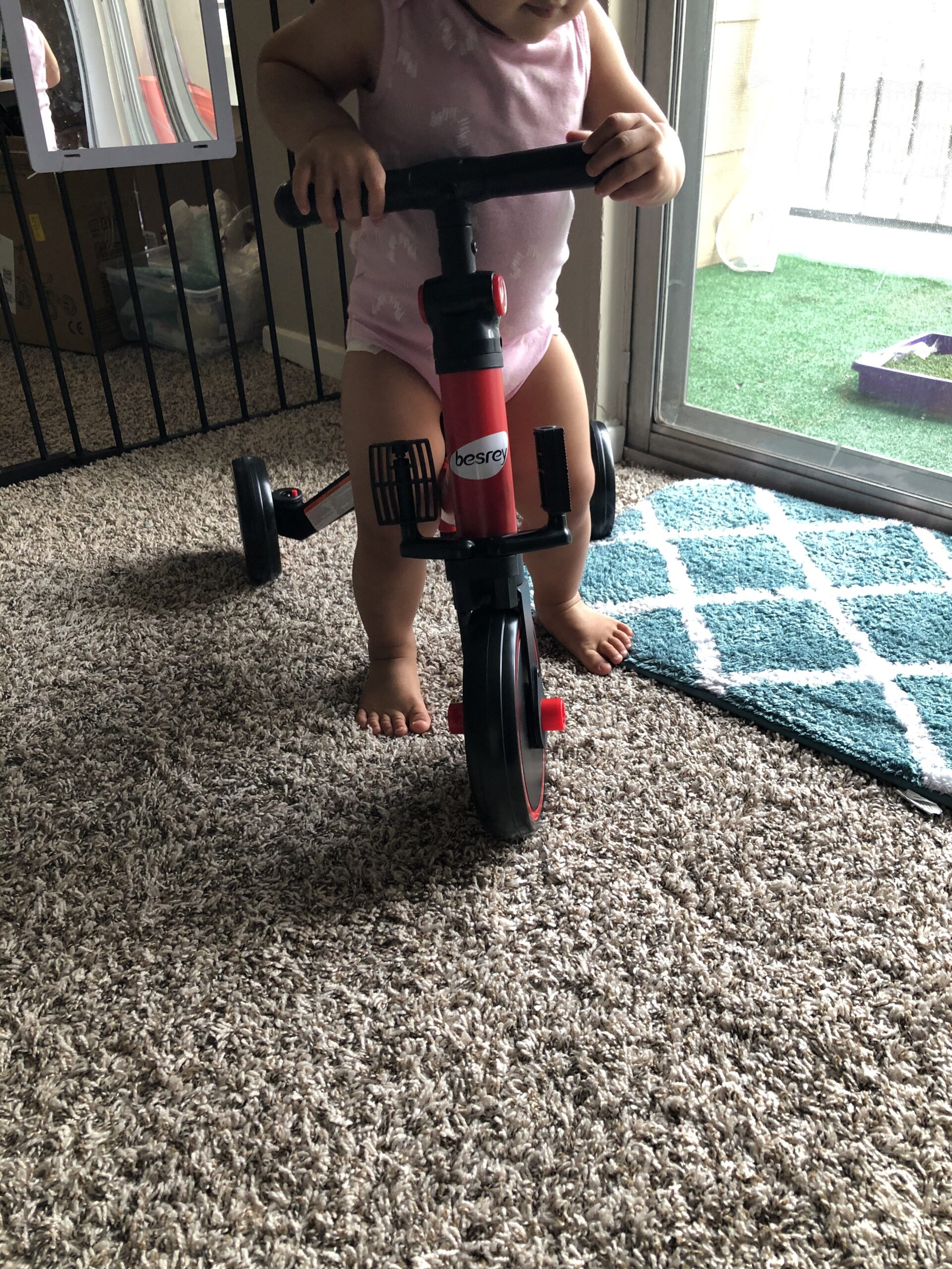 besrey 5 in 1 Toddler Bike for 1 Year to 4 Years Old Kids, Toddler Tricycle Kids Trikes Tricycle, Toys for Boy & Girl, Balance Training, Removable Pedals customer photo 2