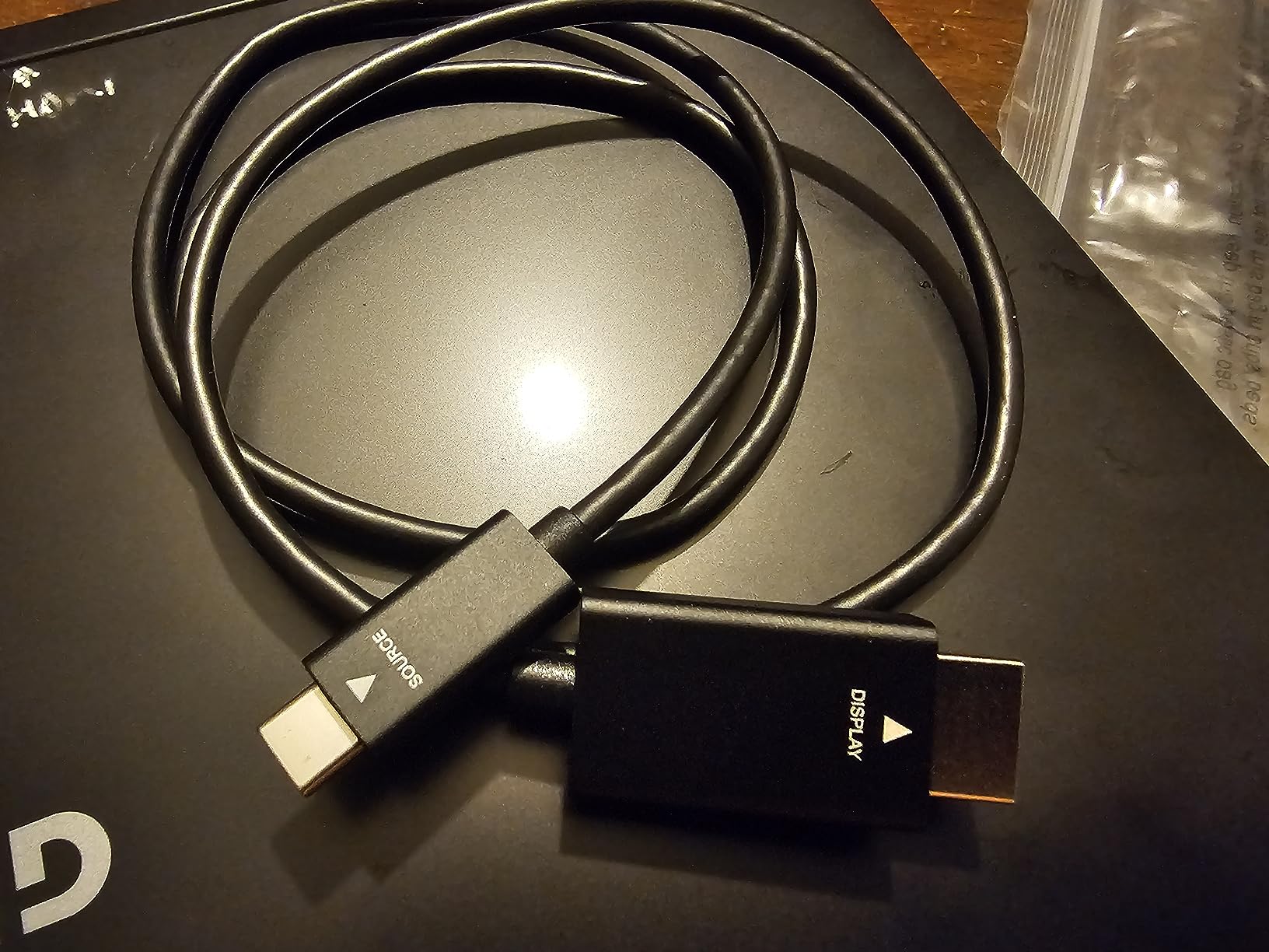 Amazon Basics Premium Aluminum Uni-Directional USB-C (Source) to HDMI (Display) Cable Adapter (Thunderbolt 3 Compatible) 4K@60Hz, 6-Foot, Black customer photo 1