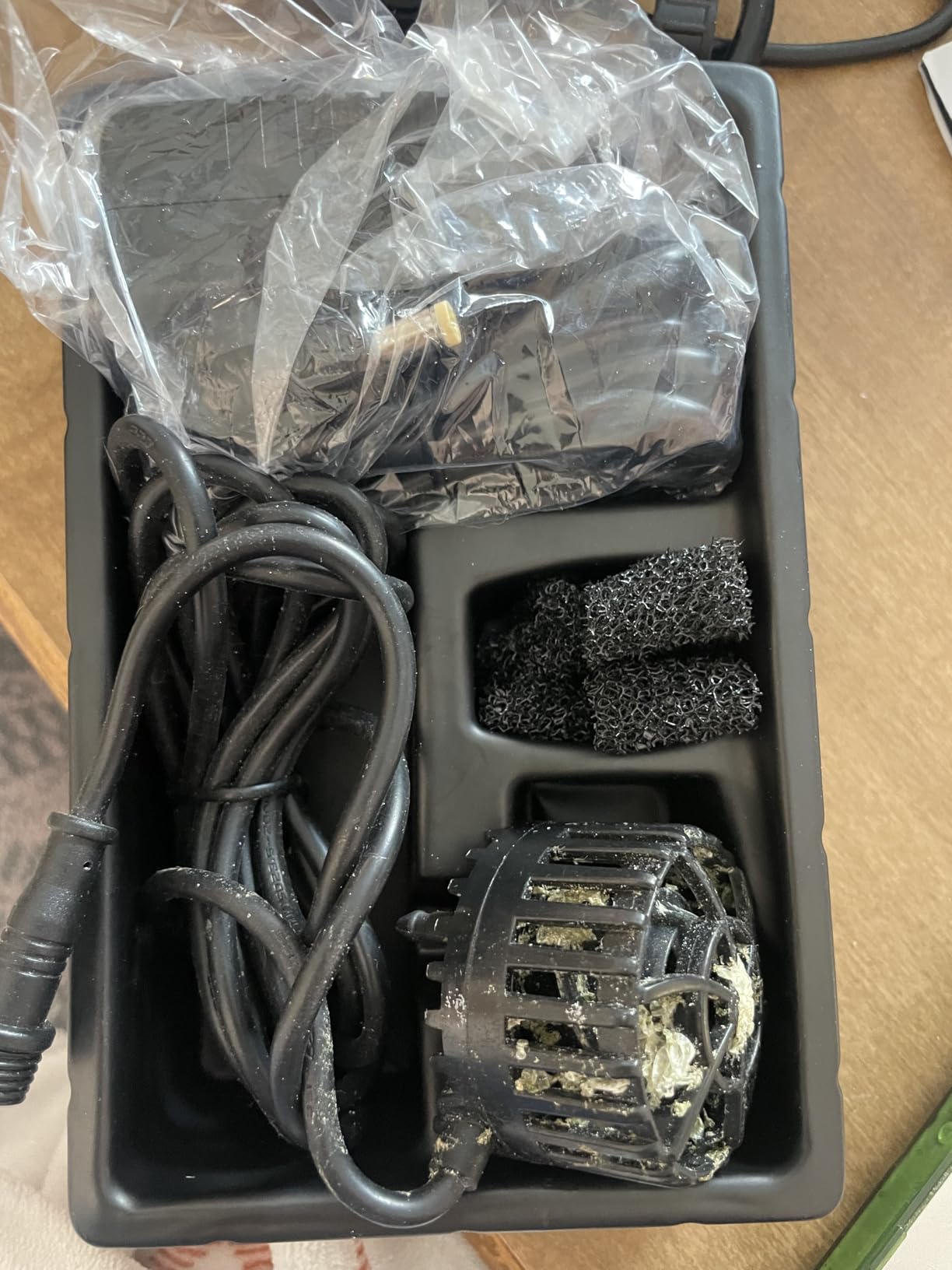hygger Mini Wave Maker Aquarium Magnetic DC Powerhead with LED Display Controller for Saltwater Tank, 1600 GPH Aquarium Water Circulation Pump 5 to 30 Gallon Black customer photo 2