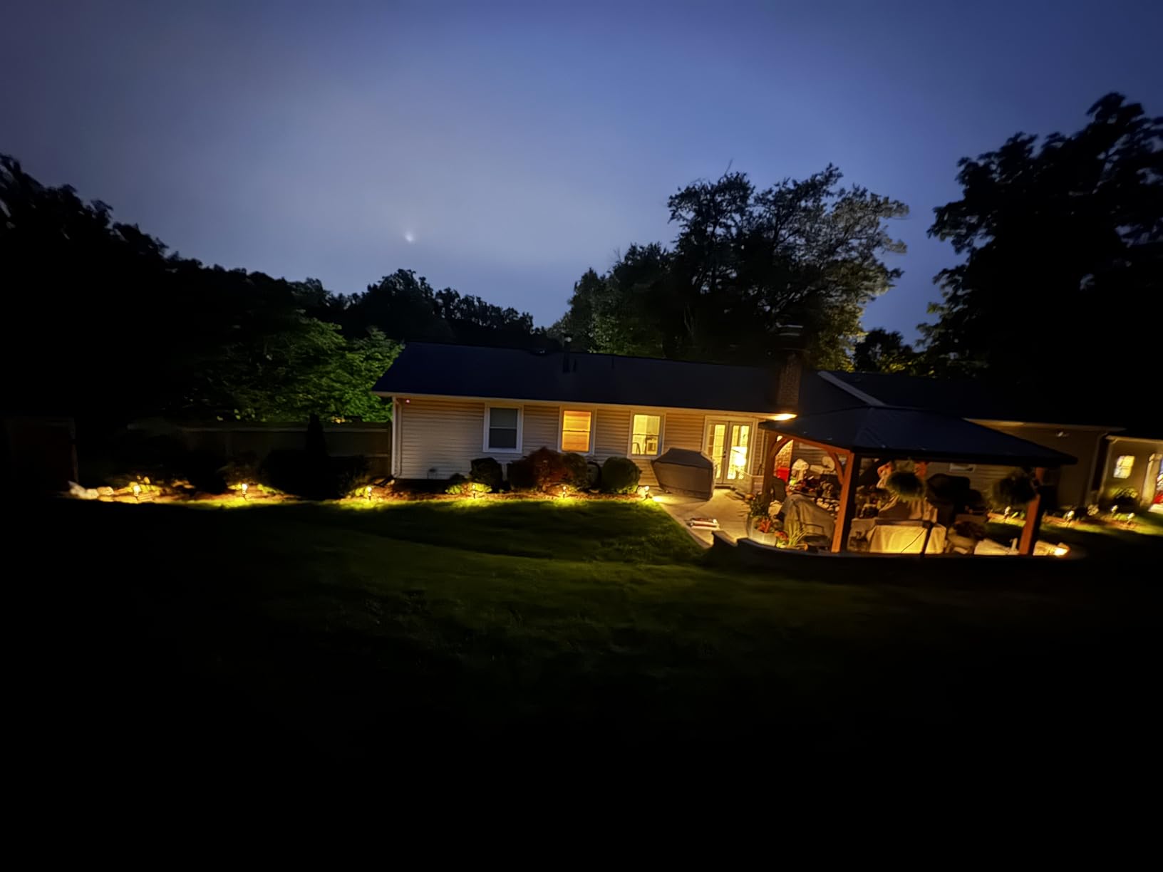 LEONLITE 12-Pack Low Voltage Path Lights, 3W LED Landscape Pathway Lights, Outdoor Landscape Lighting for Driveway, Garden, Aluminum, 12-24V AC/DC, ETL Listed, IP65 Waterproof, 3000K Warm White, Black customer photo 2