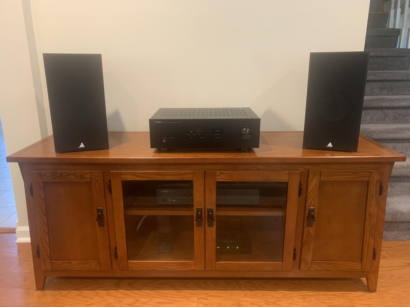 triangle - BOREA BR03 Hi-Fi Bookshelf Speakers - Power handling 100W - Output 90 dB/W/m - Versatile Music and Home Cinema - 206 x 380 x 314 mm - White (Pair) customer photo 2