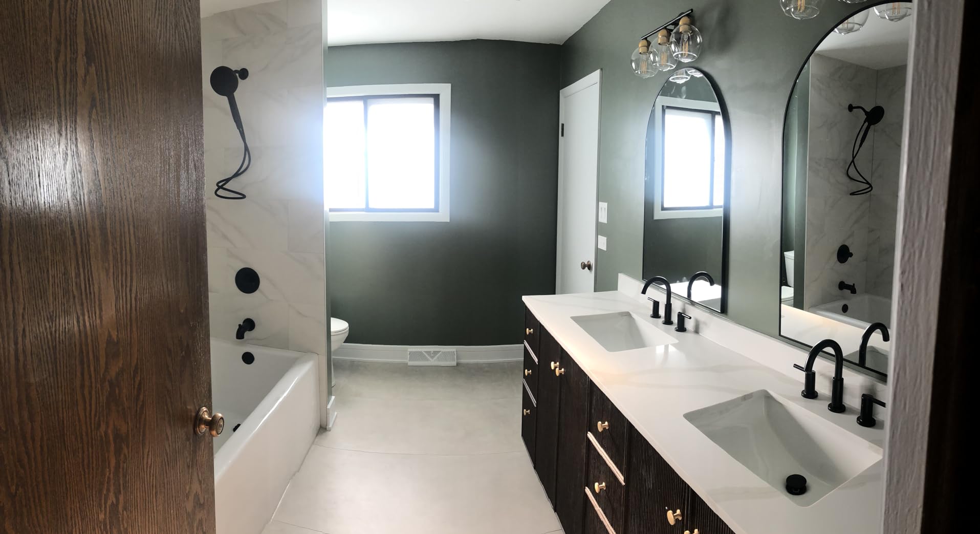 Delta Nicoli Matte Black Bathroom Faucet 3 Hole, 8 Inch Widespread Bathroom Sink Faucet for Vanity, Push-Pop Drain Assembly, Matte Black 35749LF-BL customer photo 1